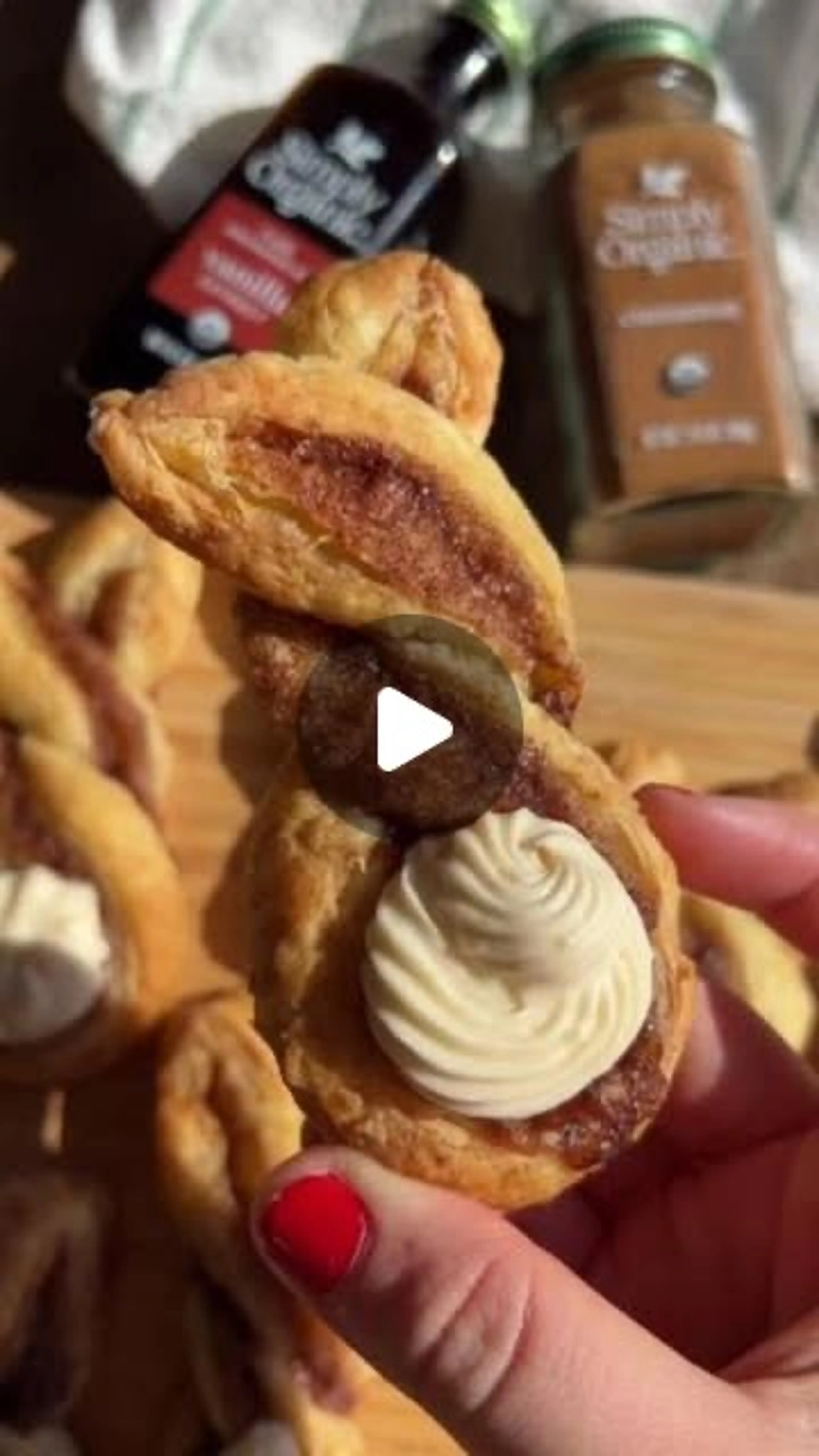 Sweeten Easter Brunch with @brooklynsbites Cinnamon Sugar Bu