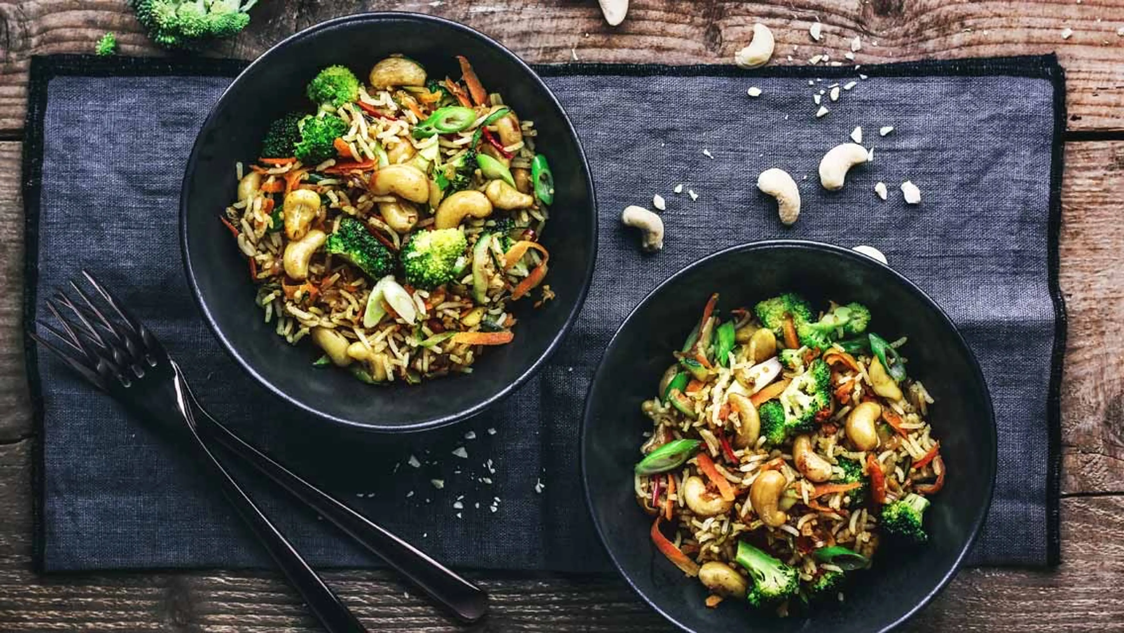 Gebratener Reis mit Gemüse & Cashews