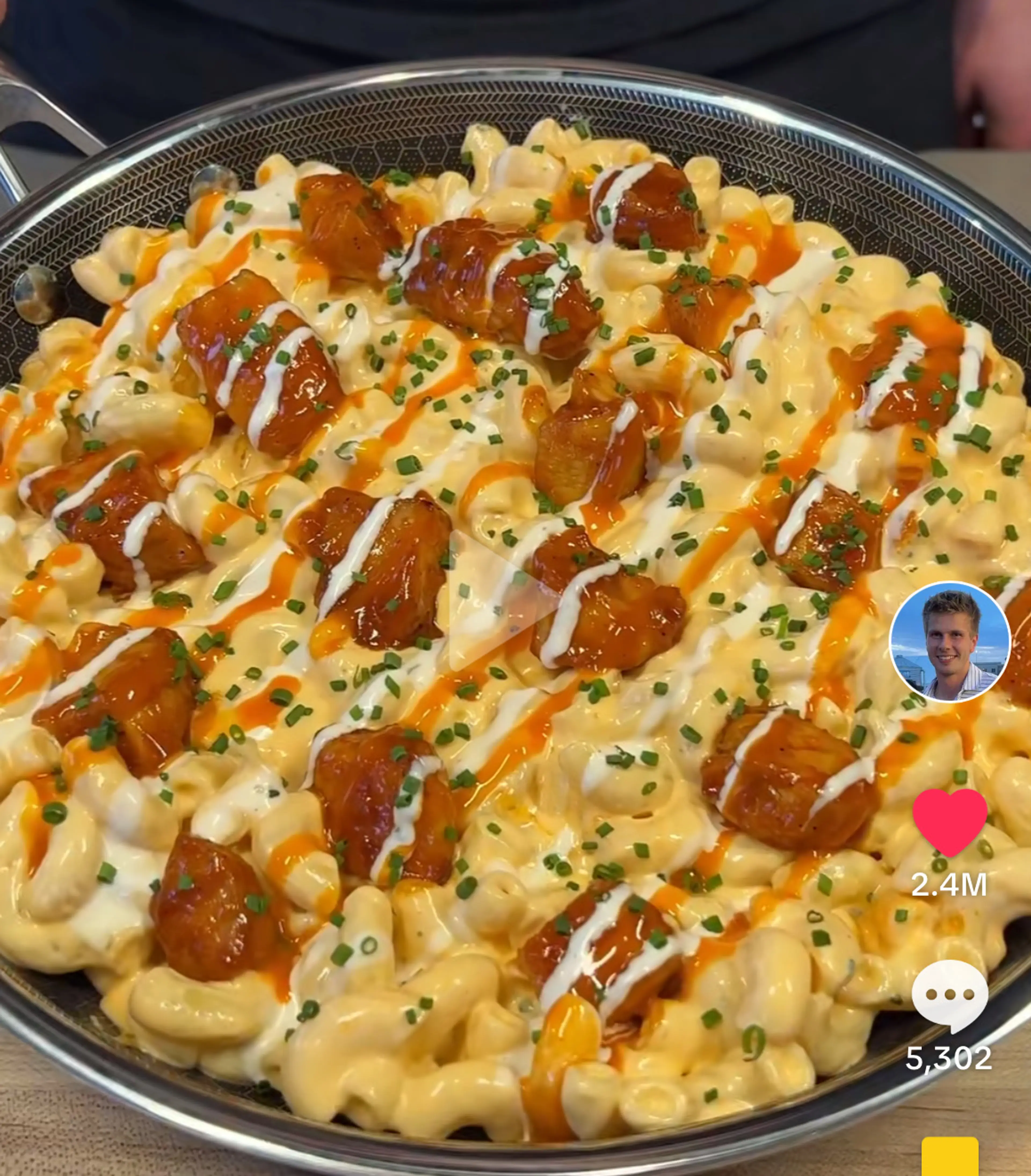 Honey Buffalo Mac And Cheese