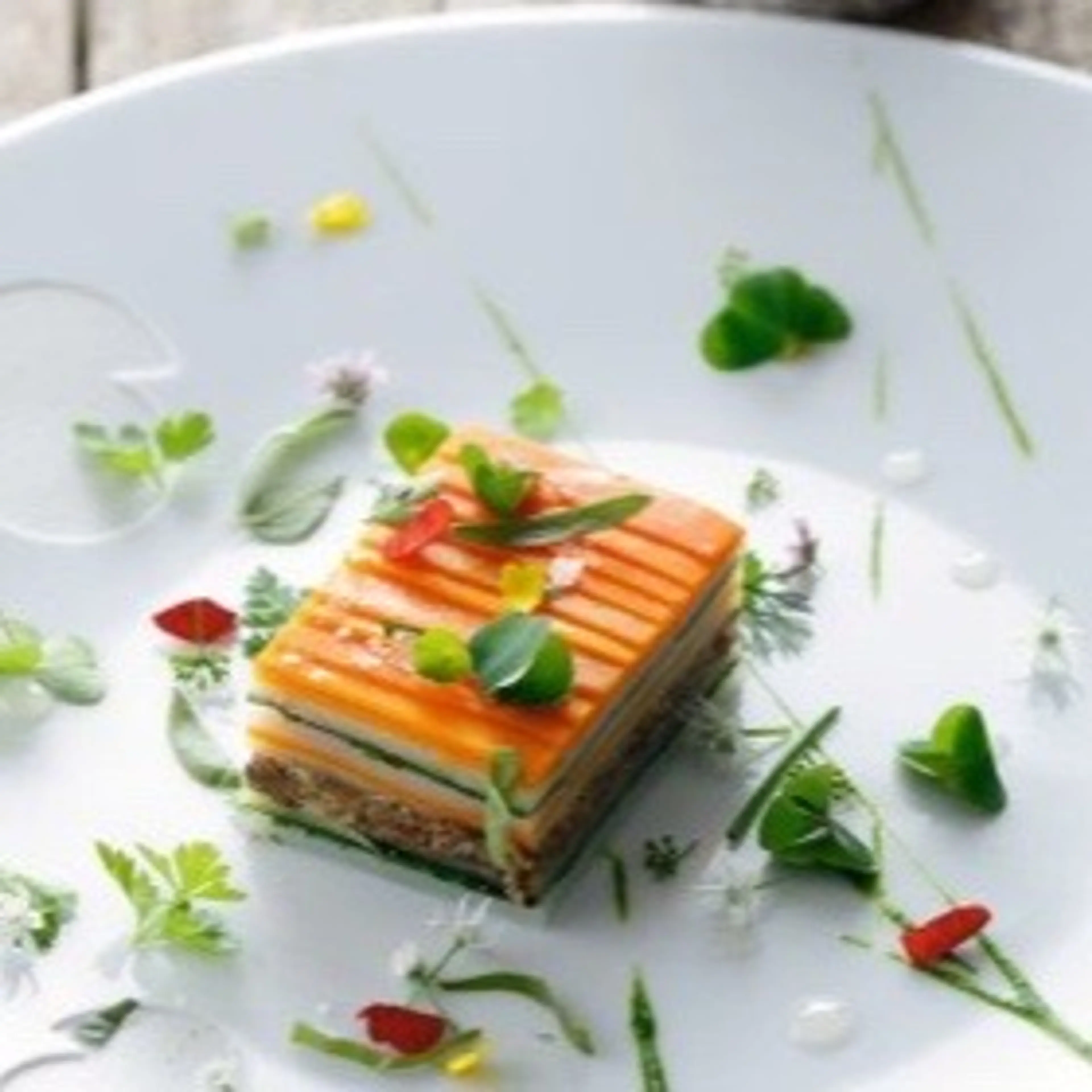 MILLEFEUILLE DE LÉGUMES SANS PÂTE TIÈDE
