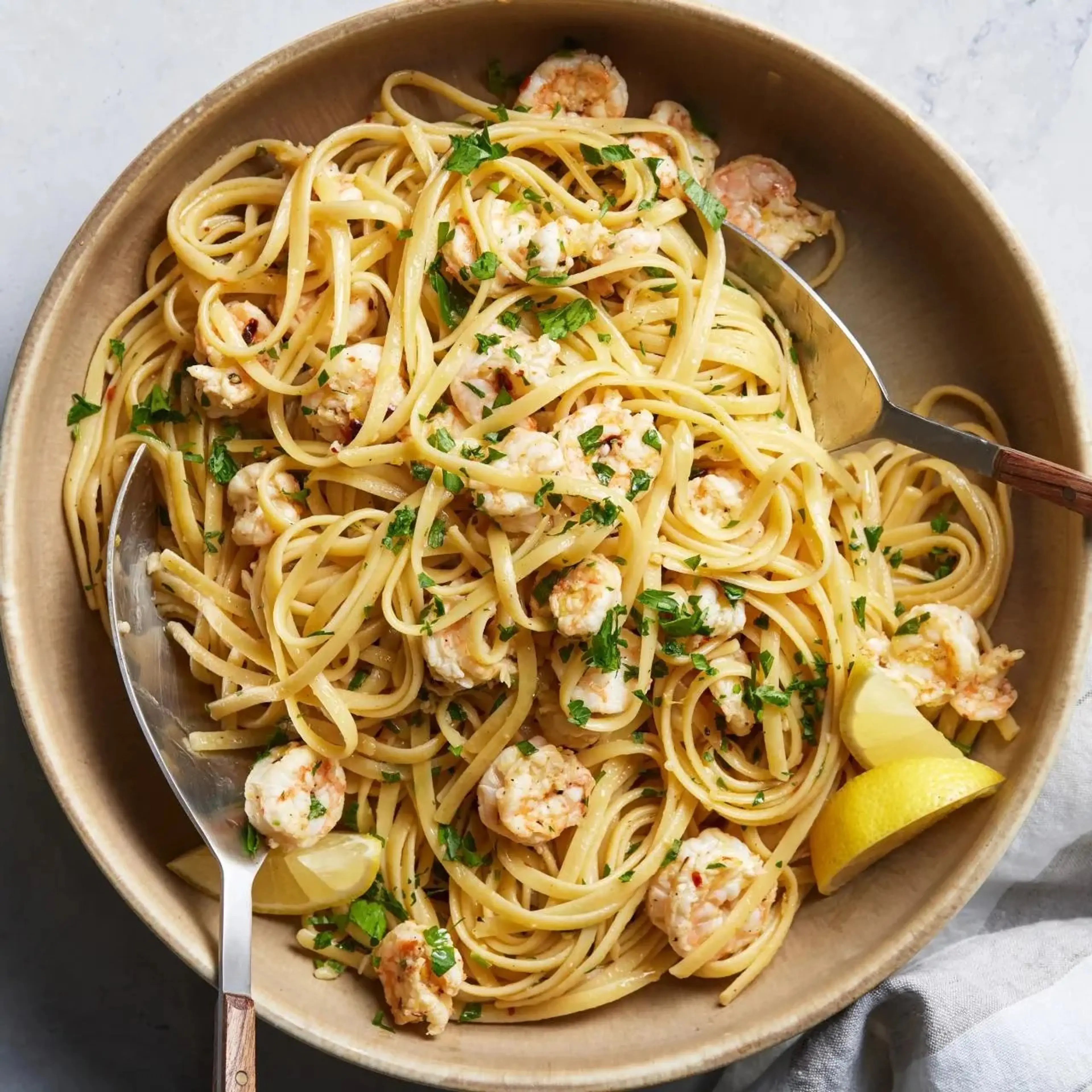 Lemony Shrimp Scampi Pasta