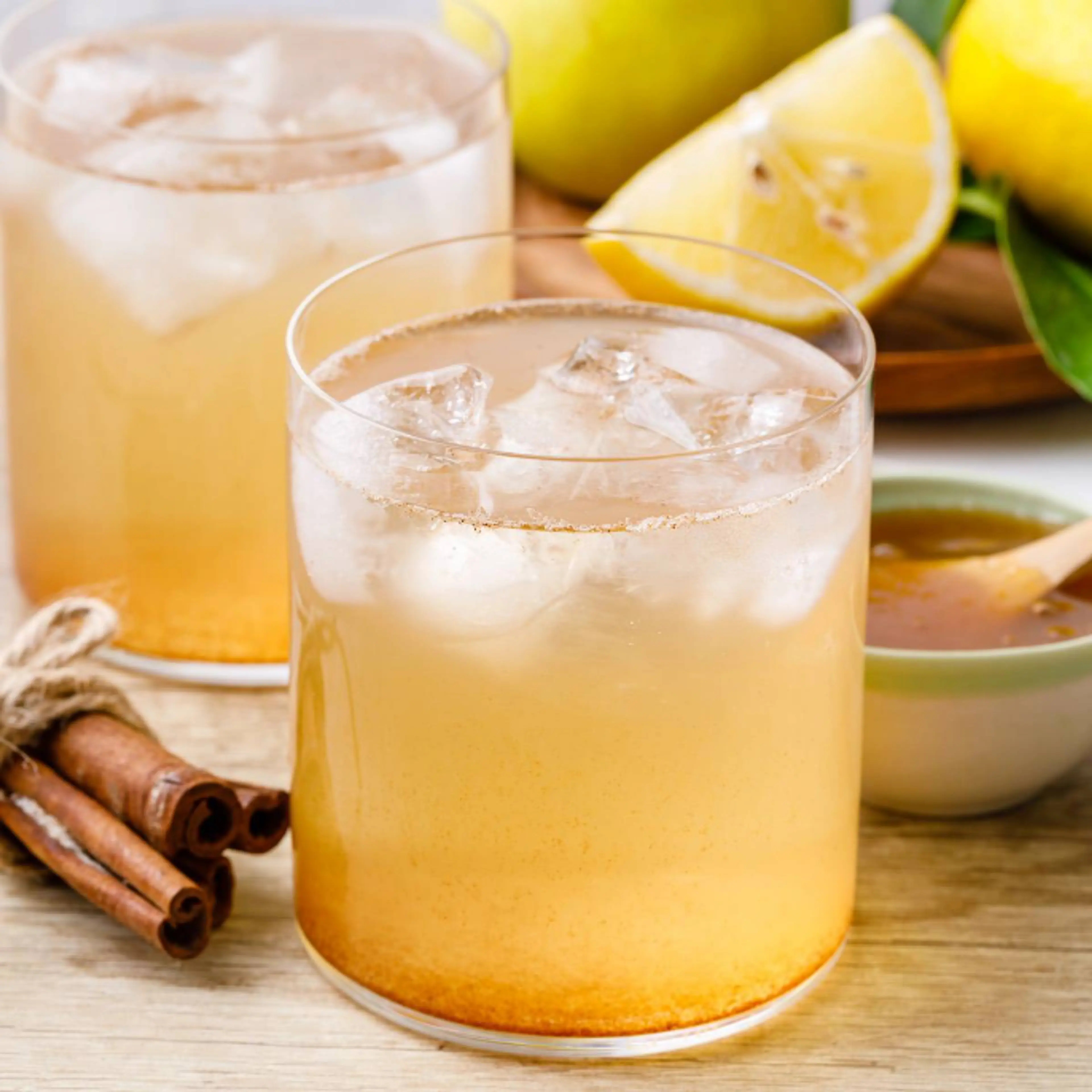 4-Ingredient Apple Cider Vinegar Drink for Weight Loss (Reci