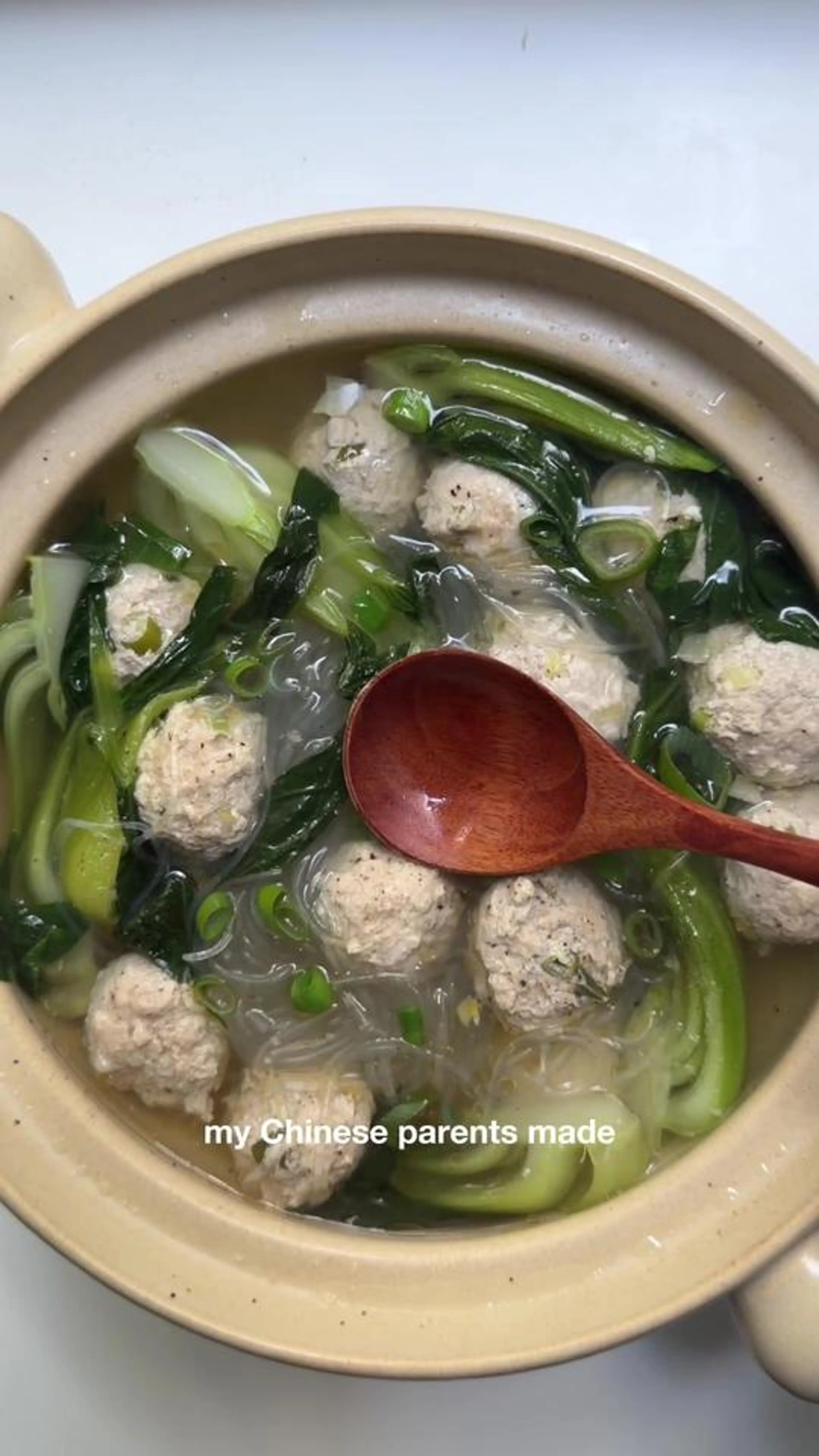 My Family’s Sichuan Meatball Soup (圆子汤