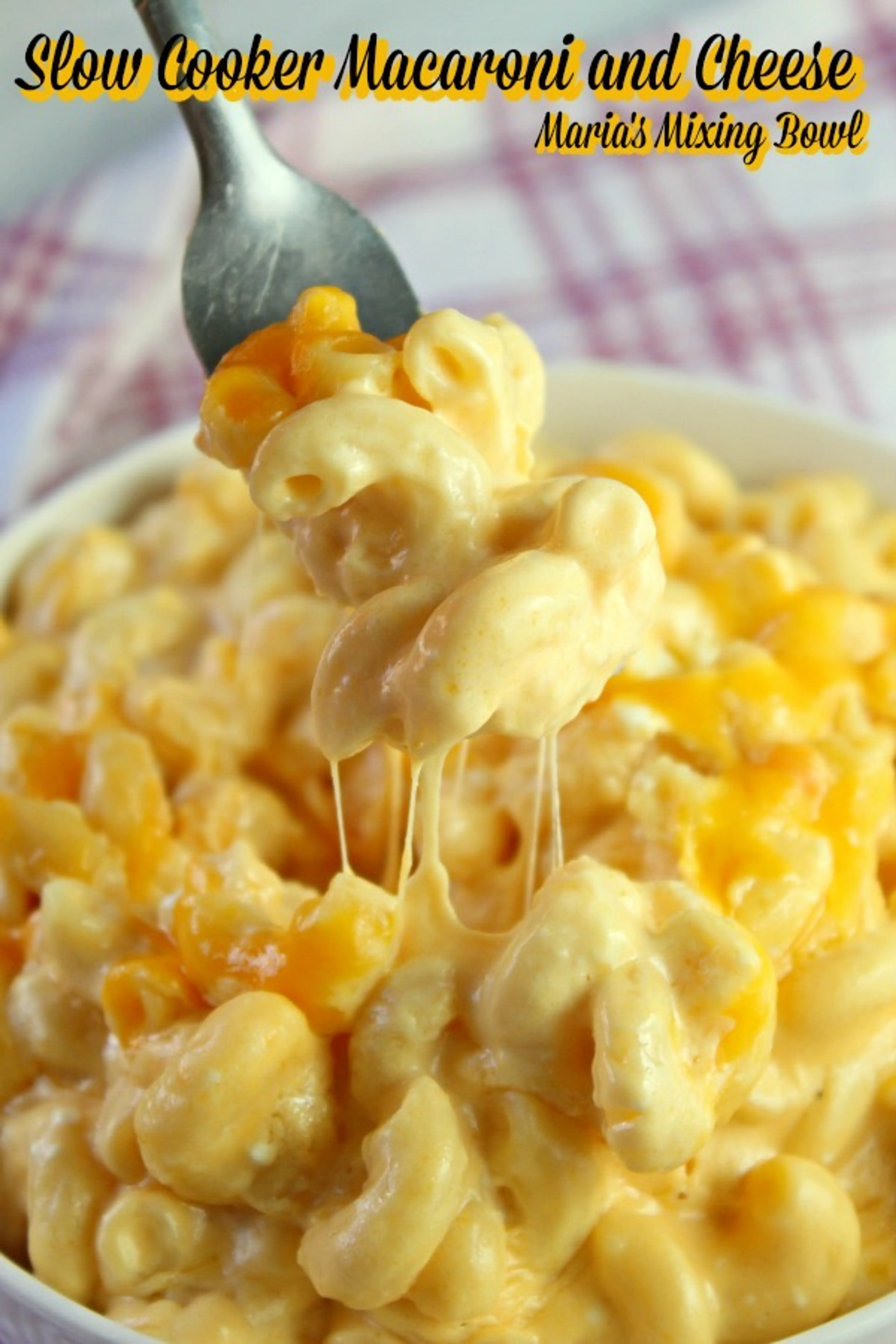 Slow Cooker Macaroni and Cheese