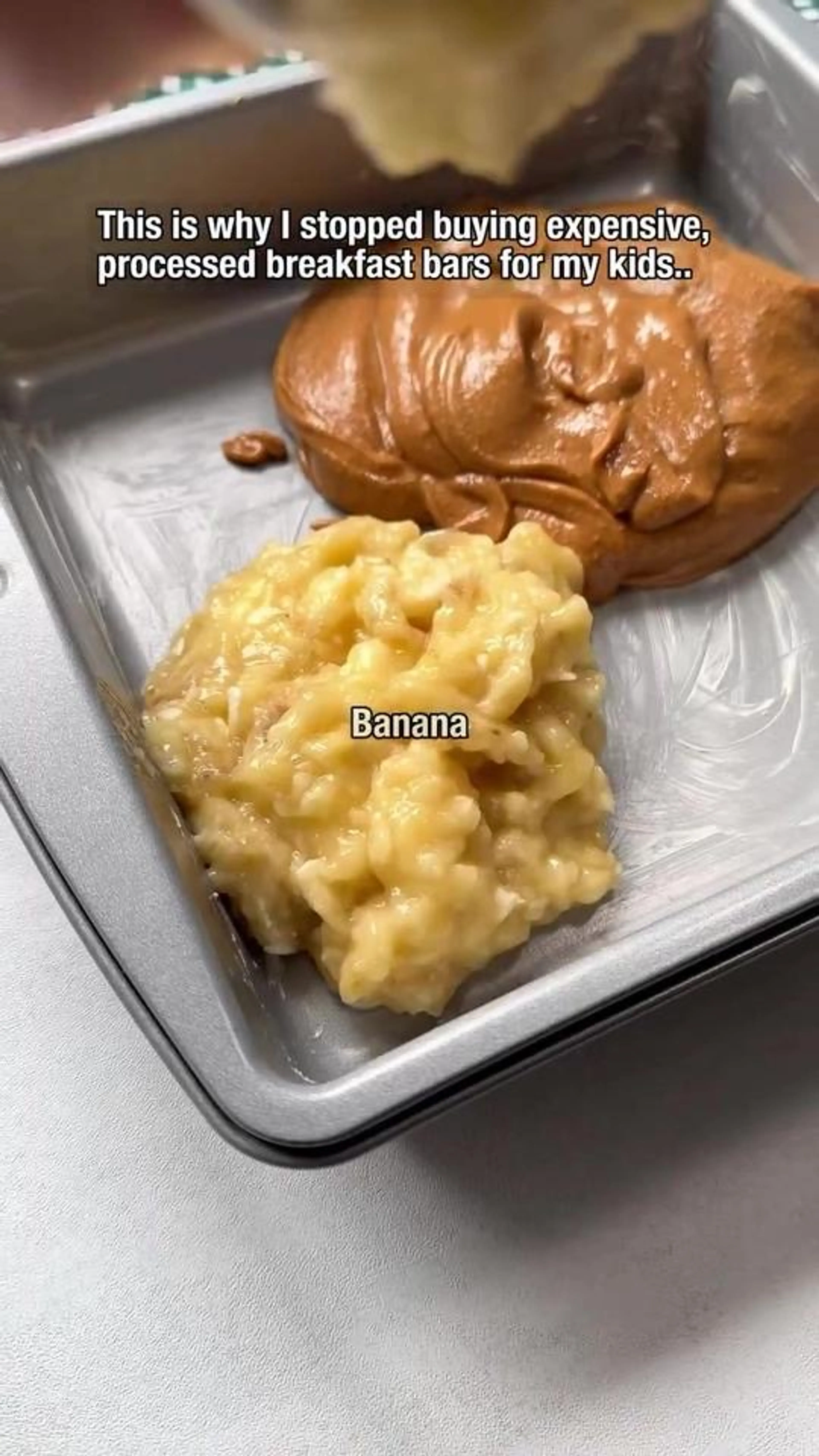 Peanut Butter and Banana Breakfast Bar