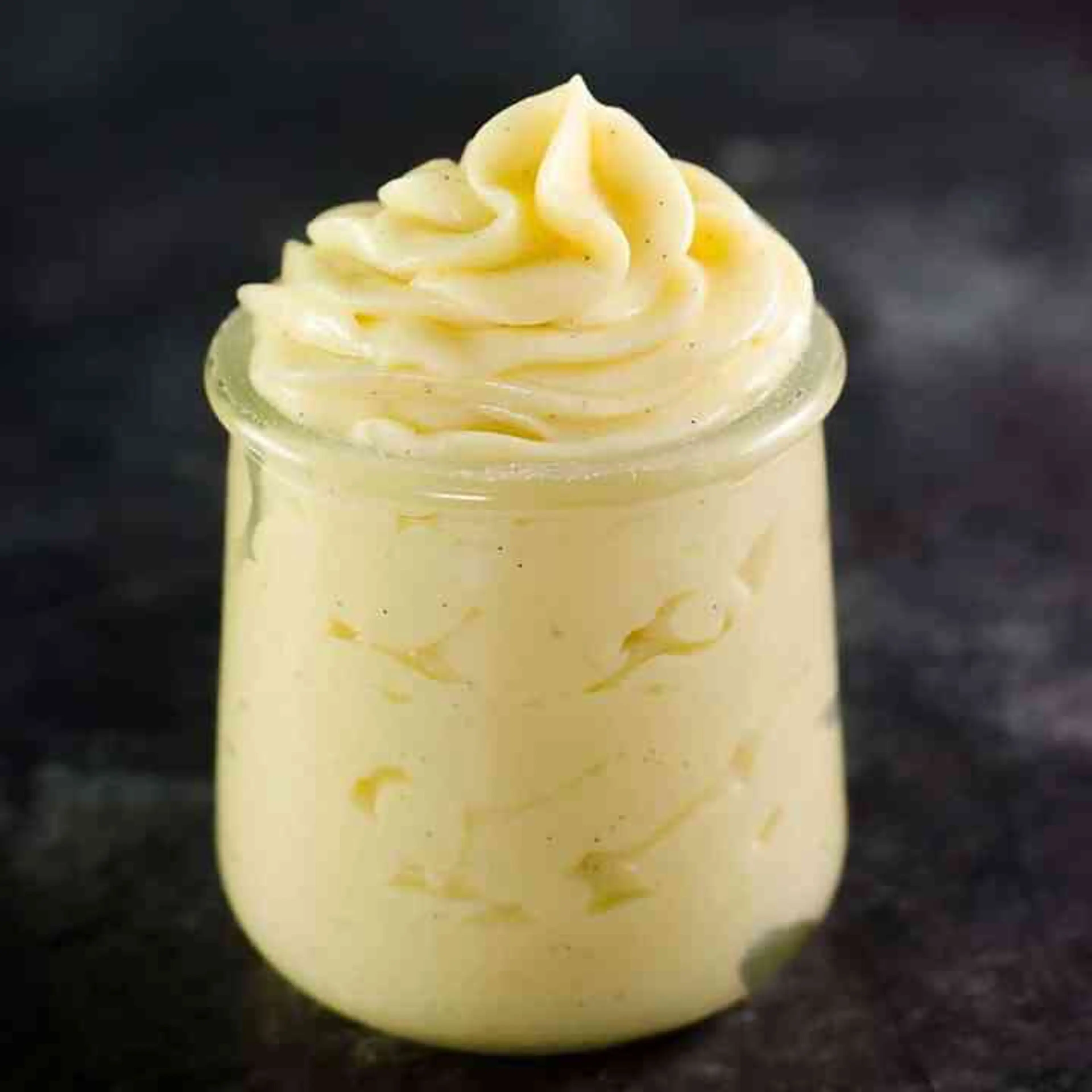 CRḔME PÂTISSIÈRE / Pastry Cream / Custard
