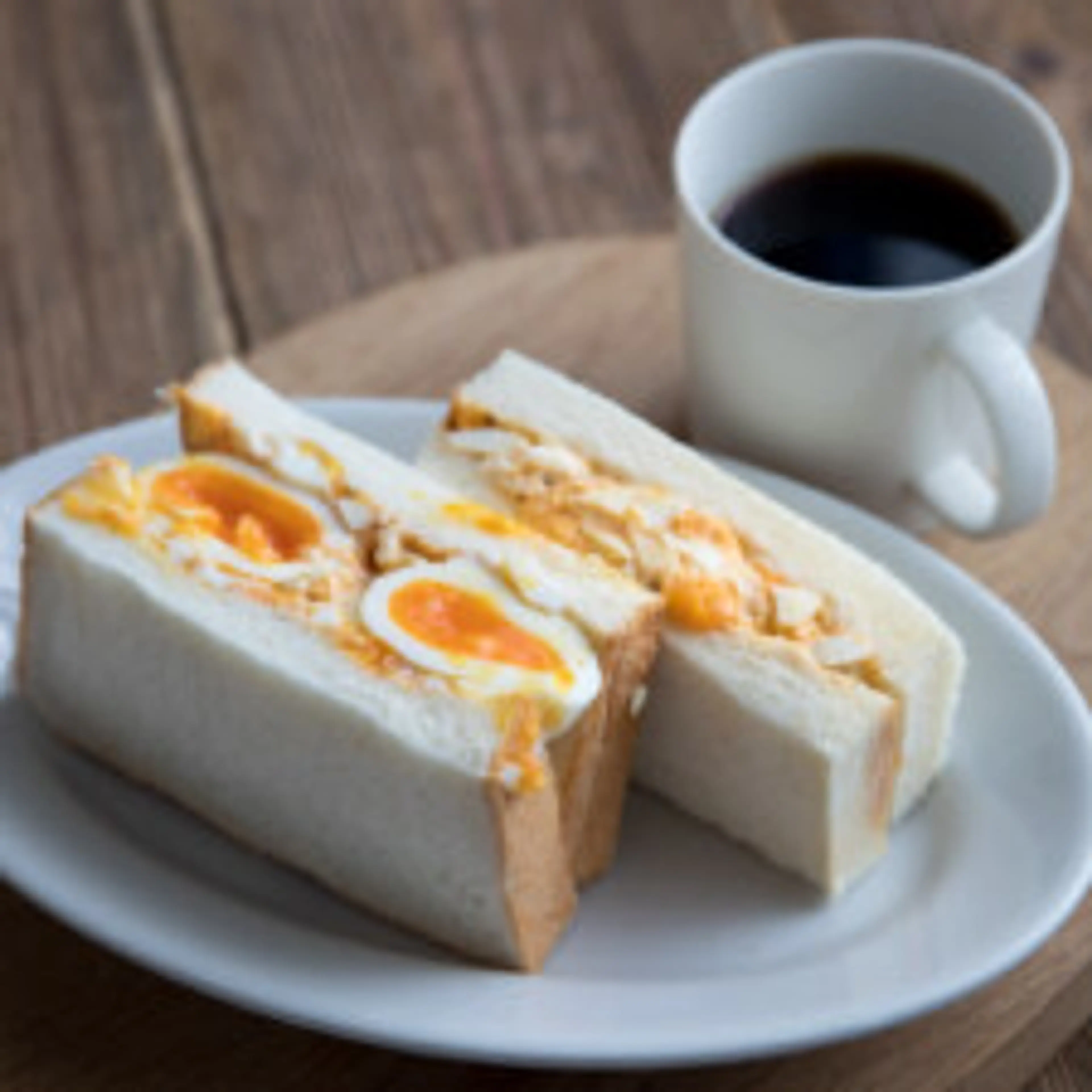 Japanese Egg Sandwich (Tamago Sando)