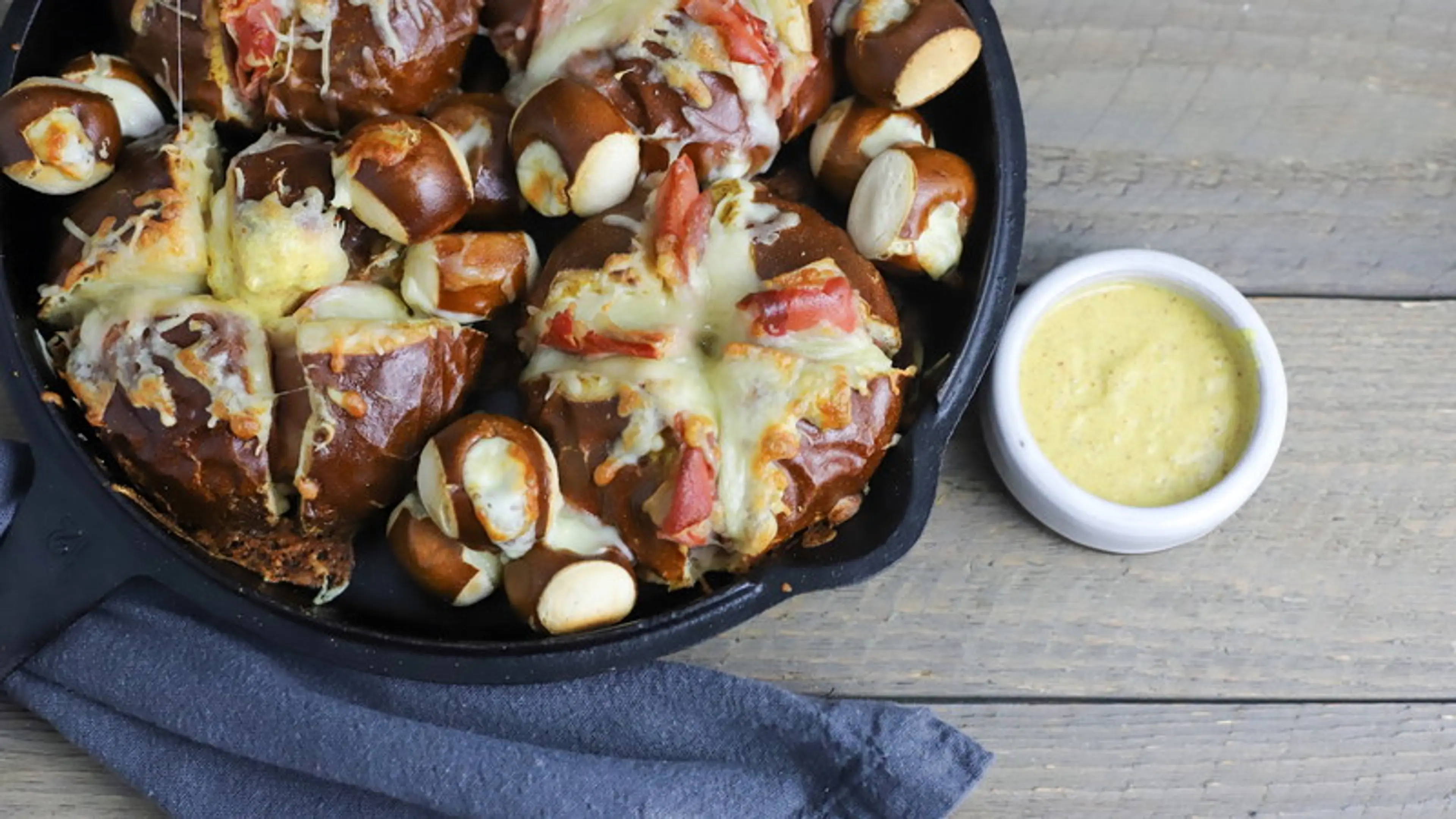 Smoked Pretzel Brombs