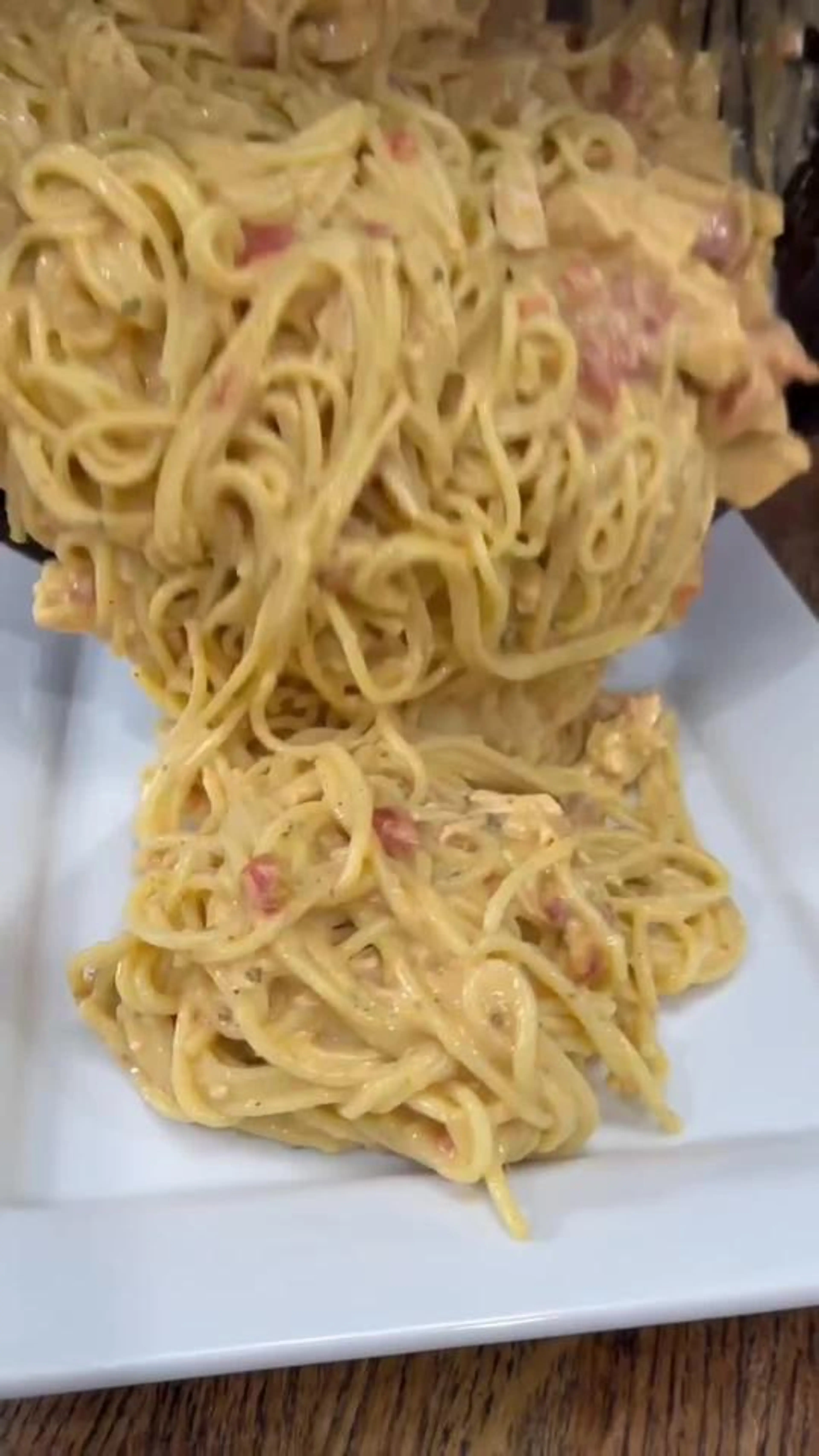 Crockpot Chicken Spaghetti