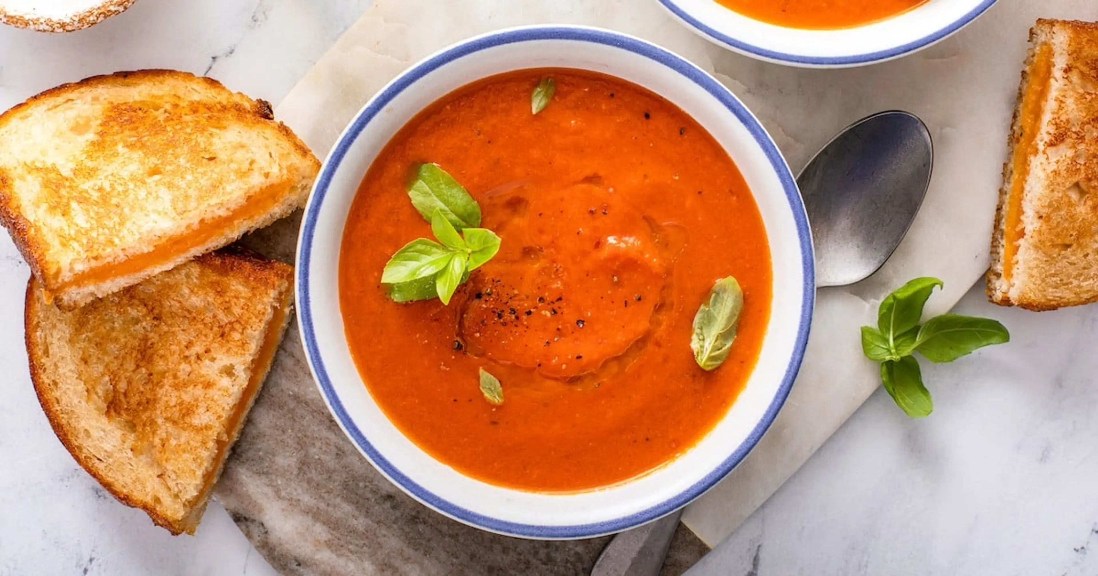 Copycat Panera Tomato Soup Recipe
