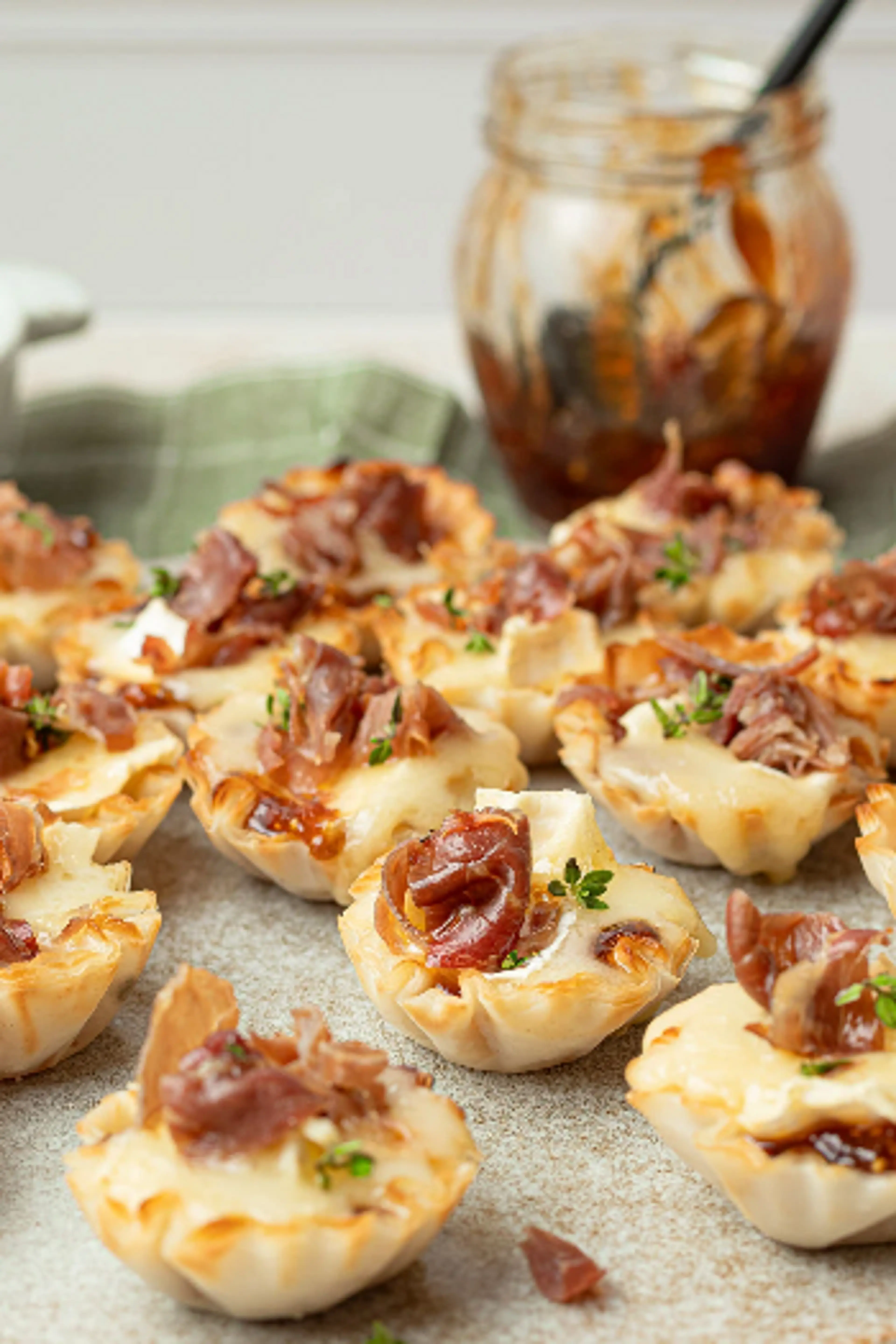 Mini Brie Bites
