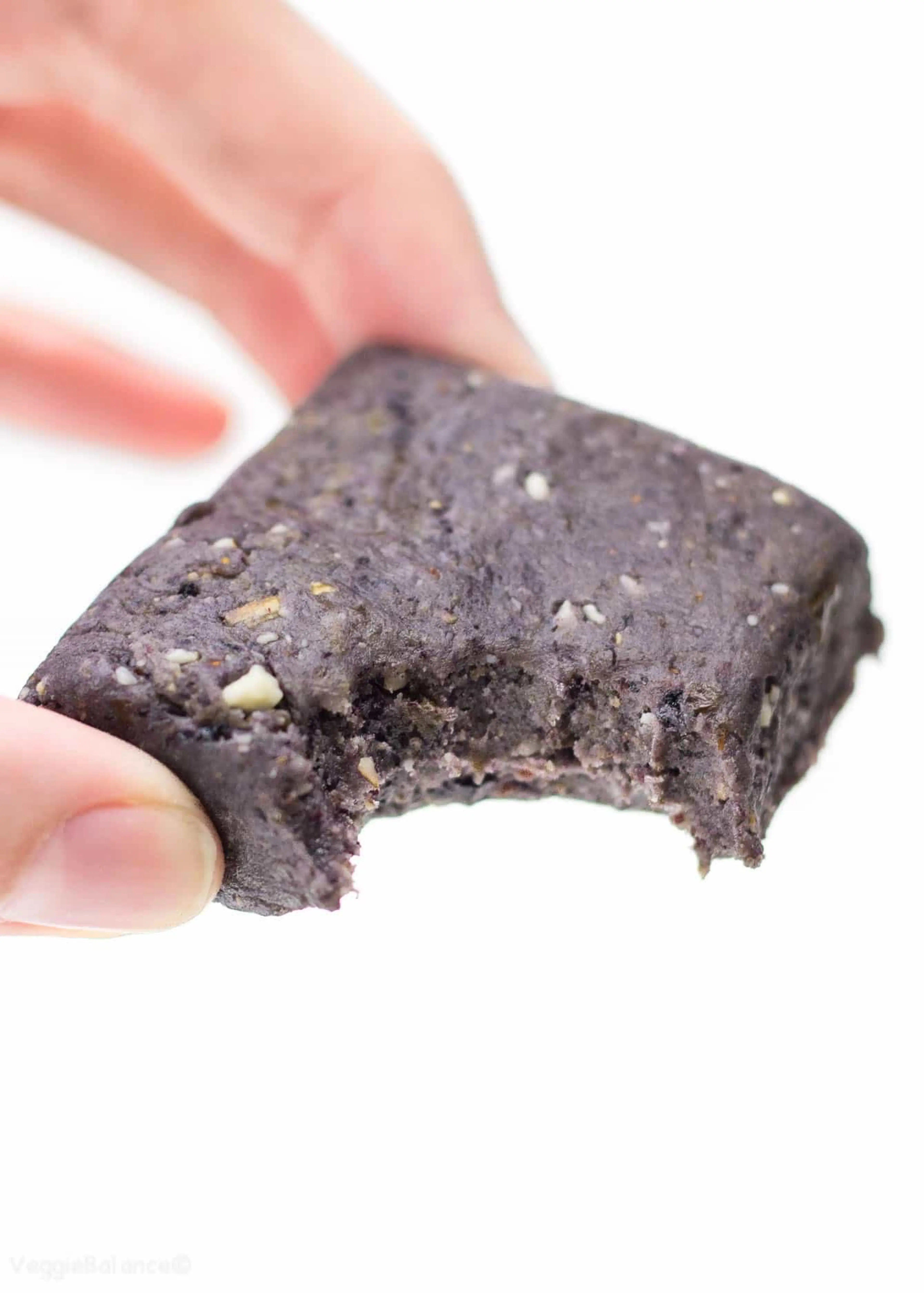 No Bake Protein Bars Recipe (Copycat Blueberry RX Bars)
