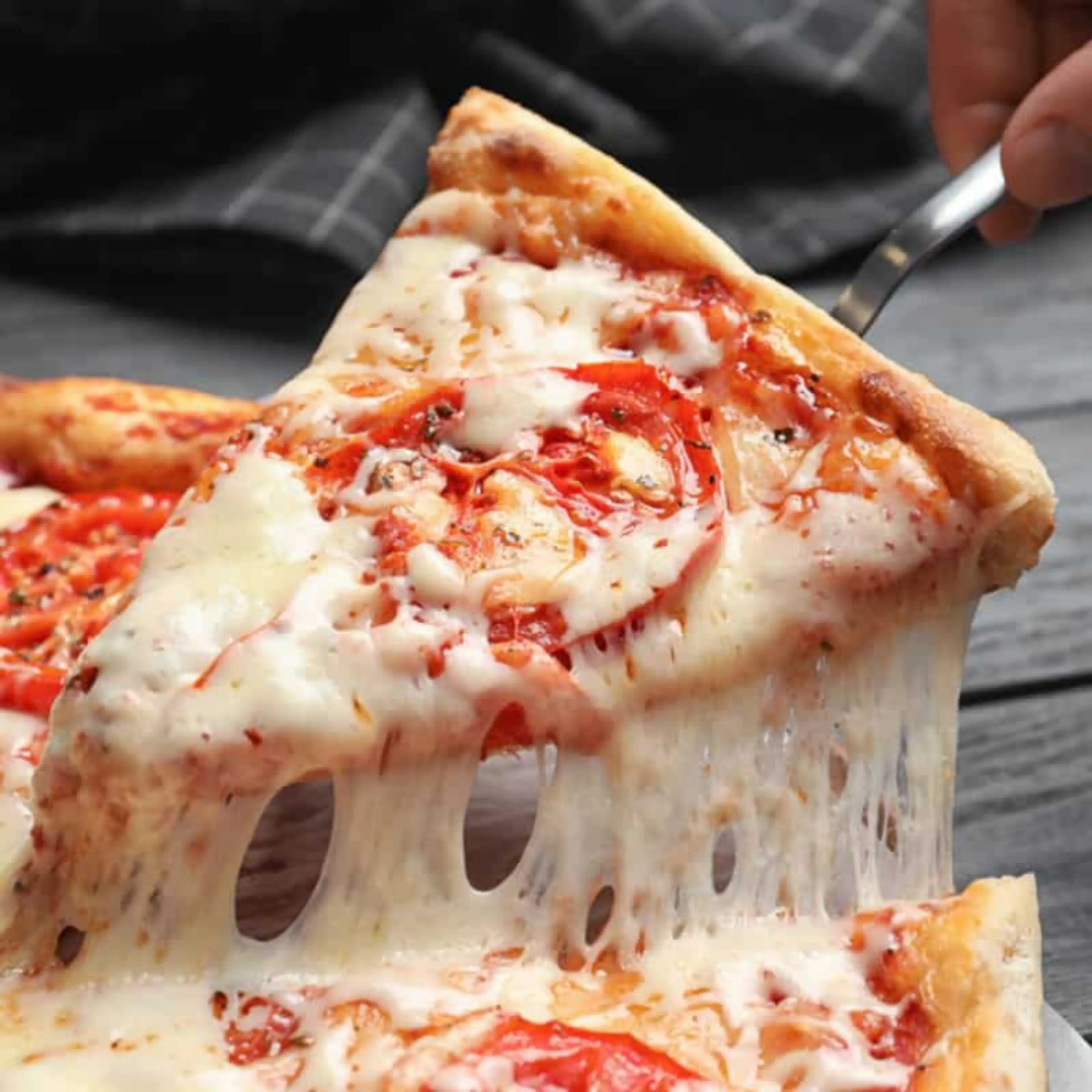 Keto Pizza (Like Domino's)