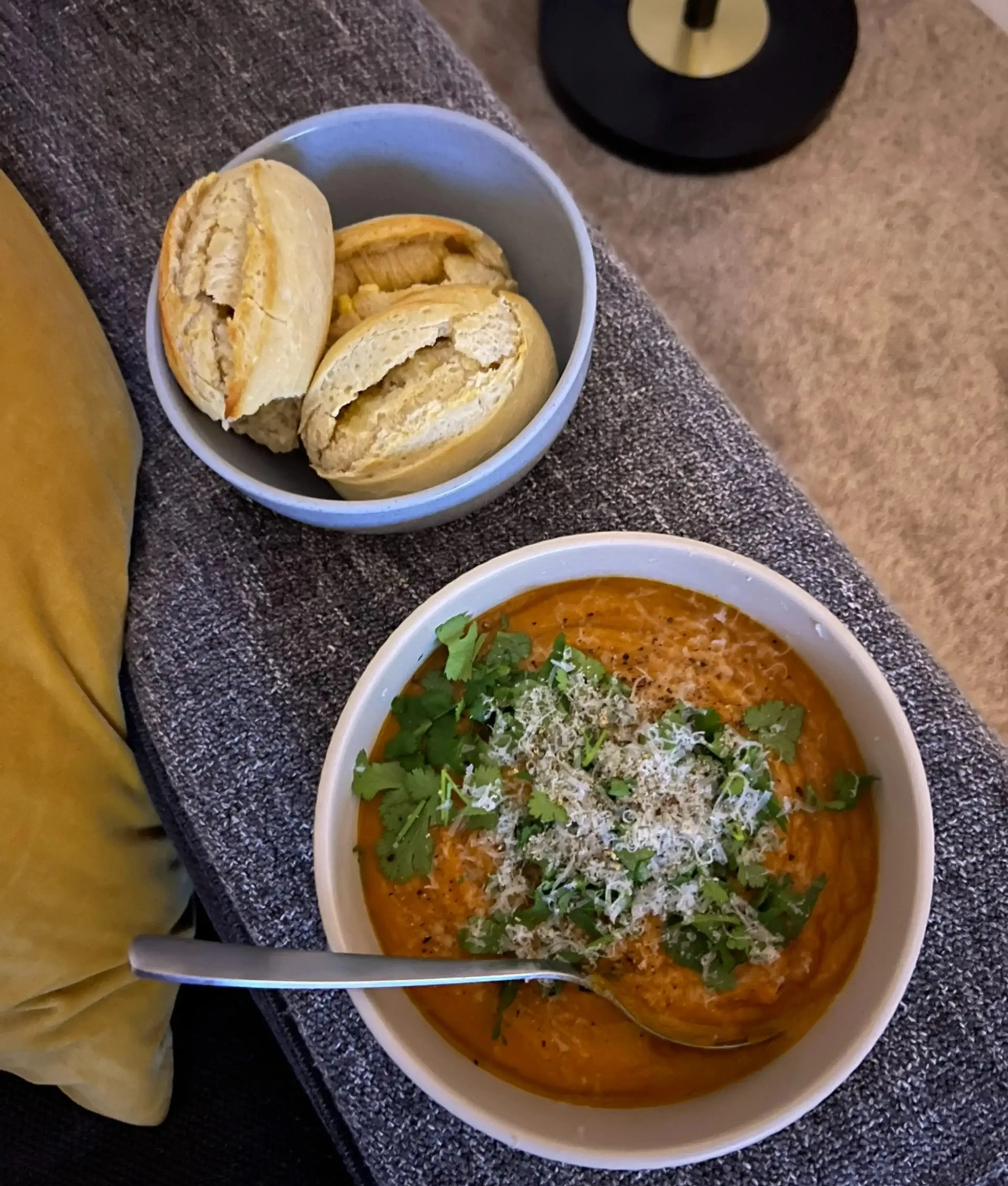 Lentil & pumpkin soup