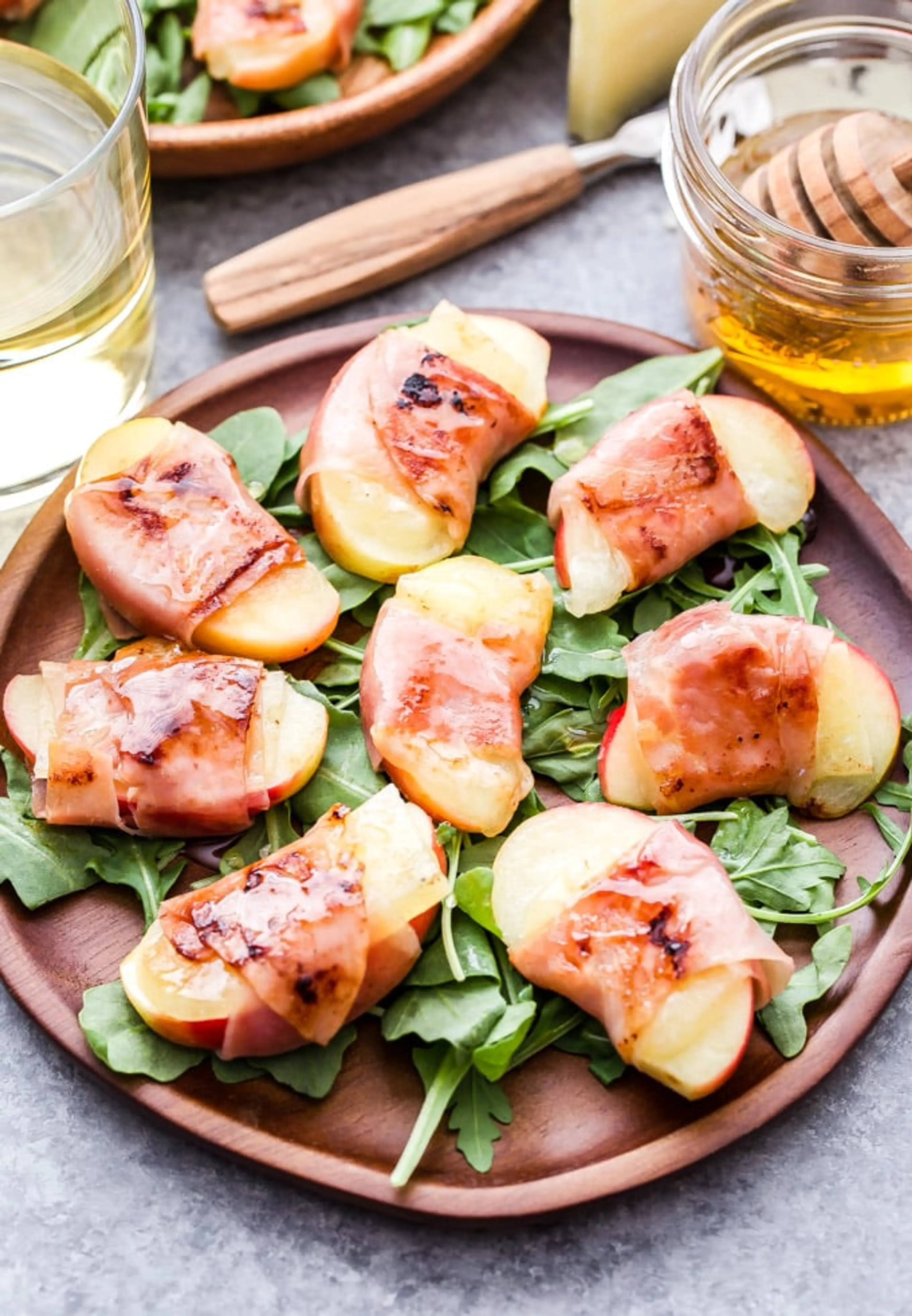 Prosciutto Wrapped Apples with Manchego Cheese