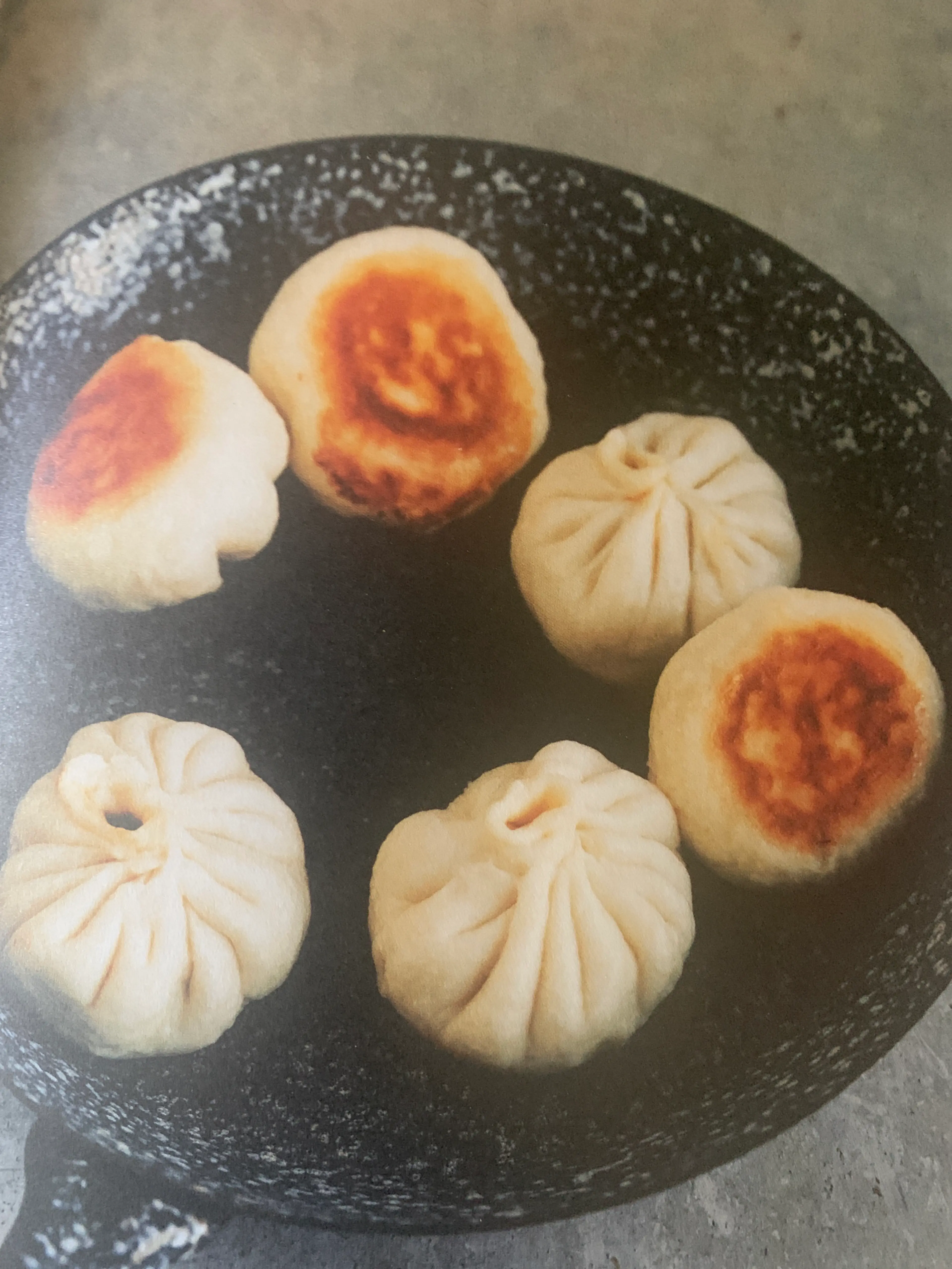 Cumin Brisket Bao MAKES AROUND 20 BUNS • PREP 35 MINS
