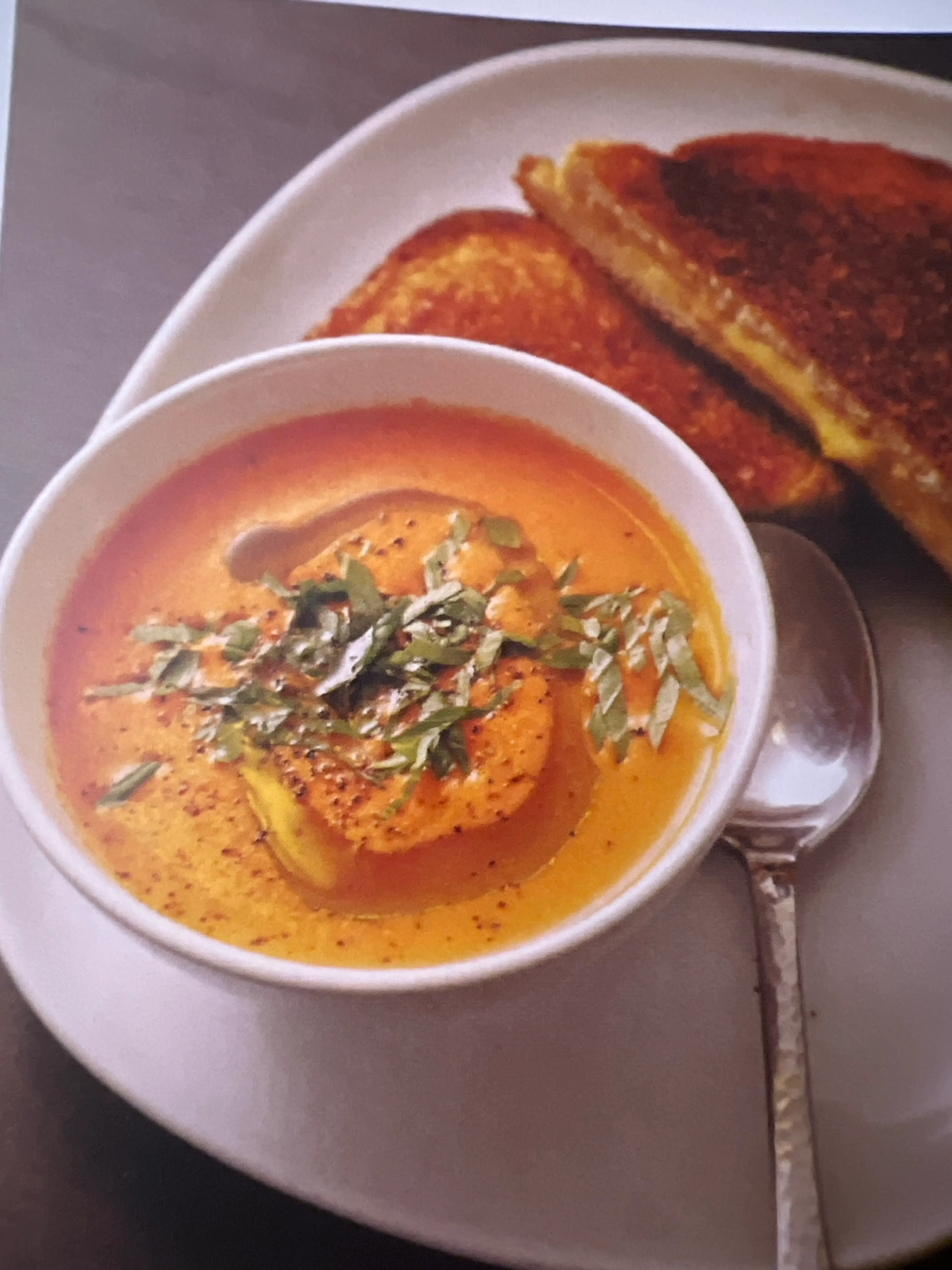 15 Minute Pantry Tomato Soup