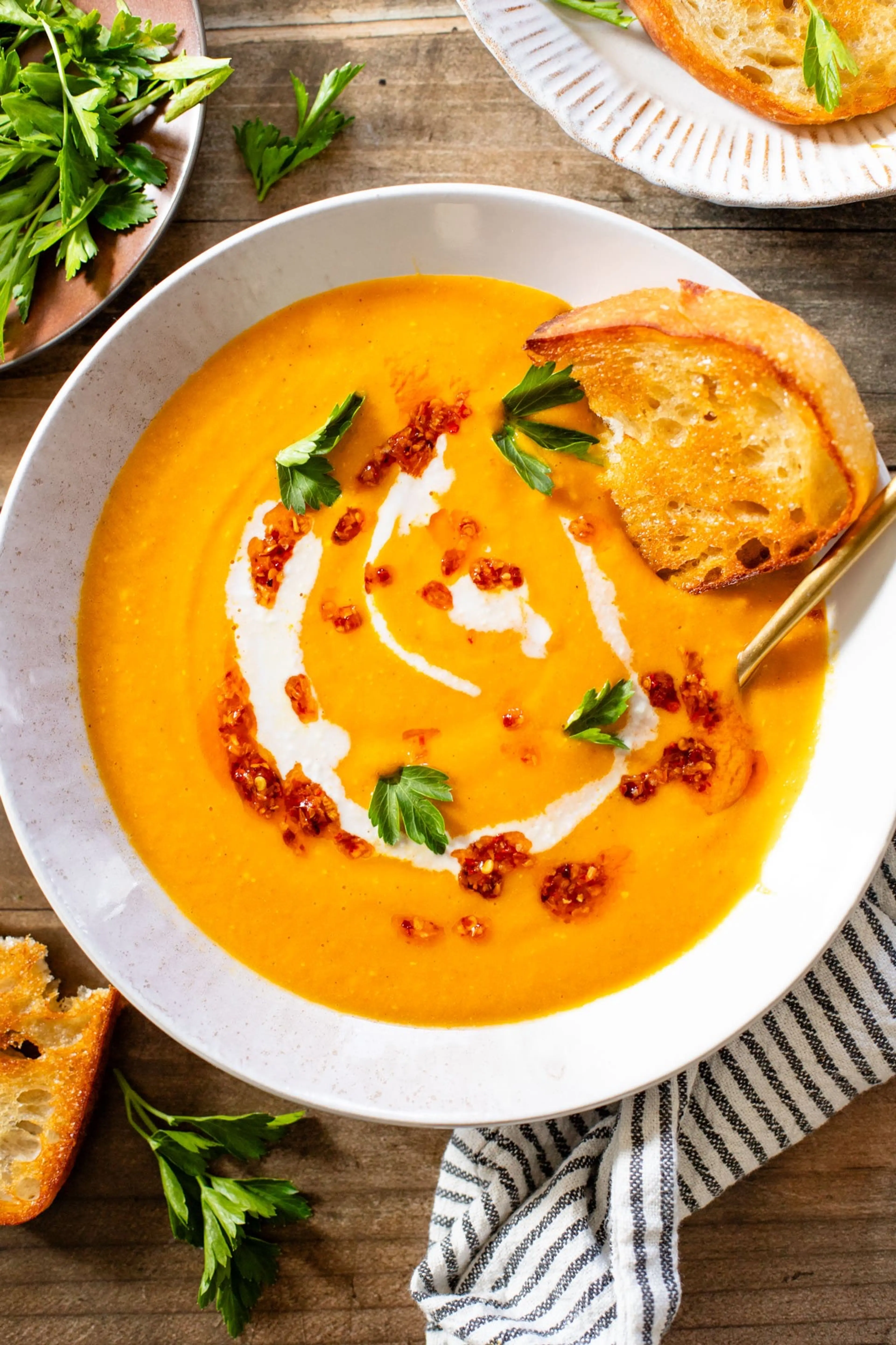 Creamy Roasted Carrot Soup
