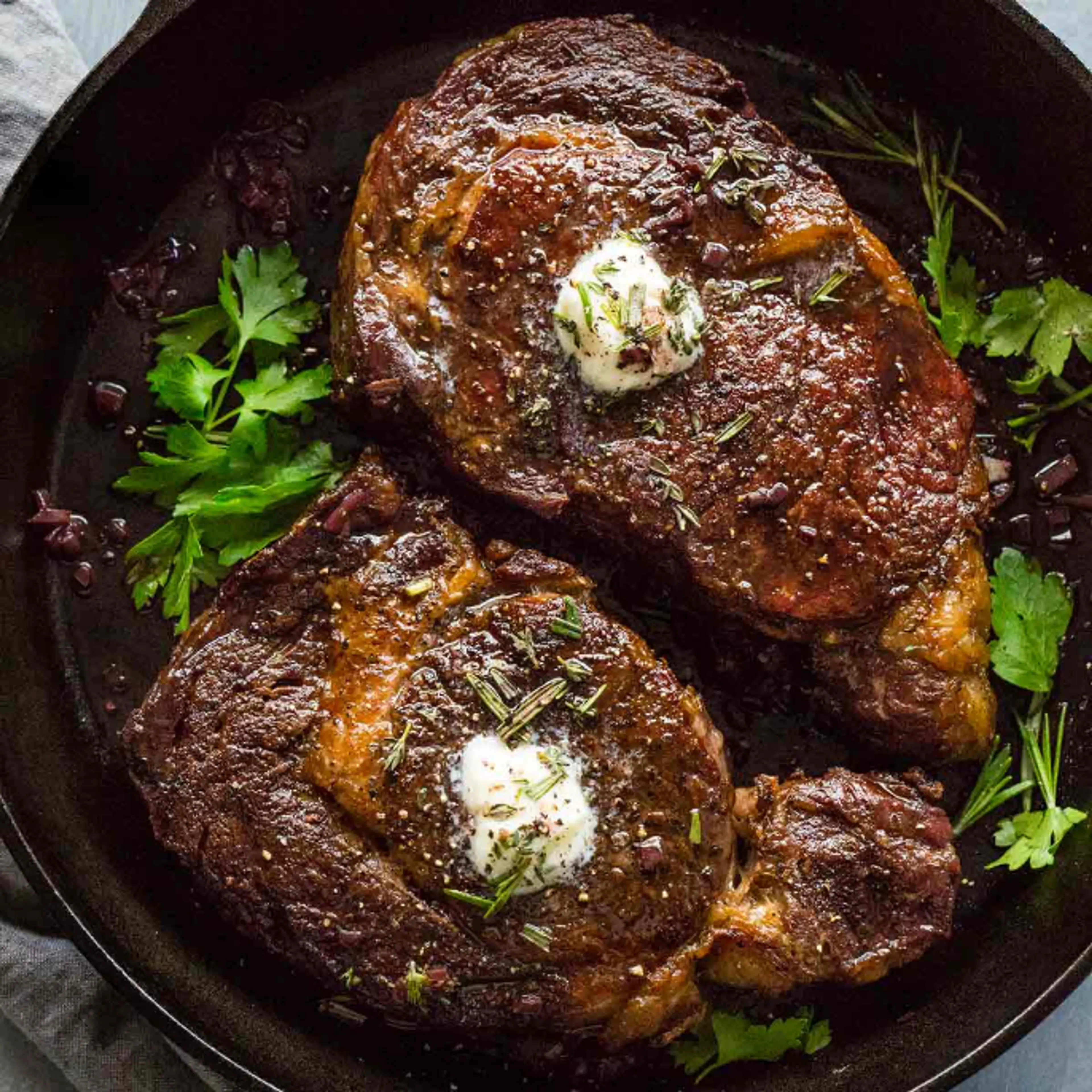 Ribeye Steaks with Red Wine Sauce