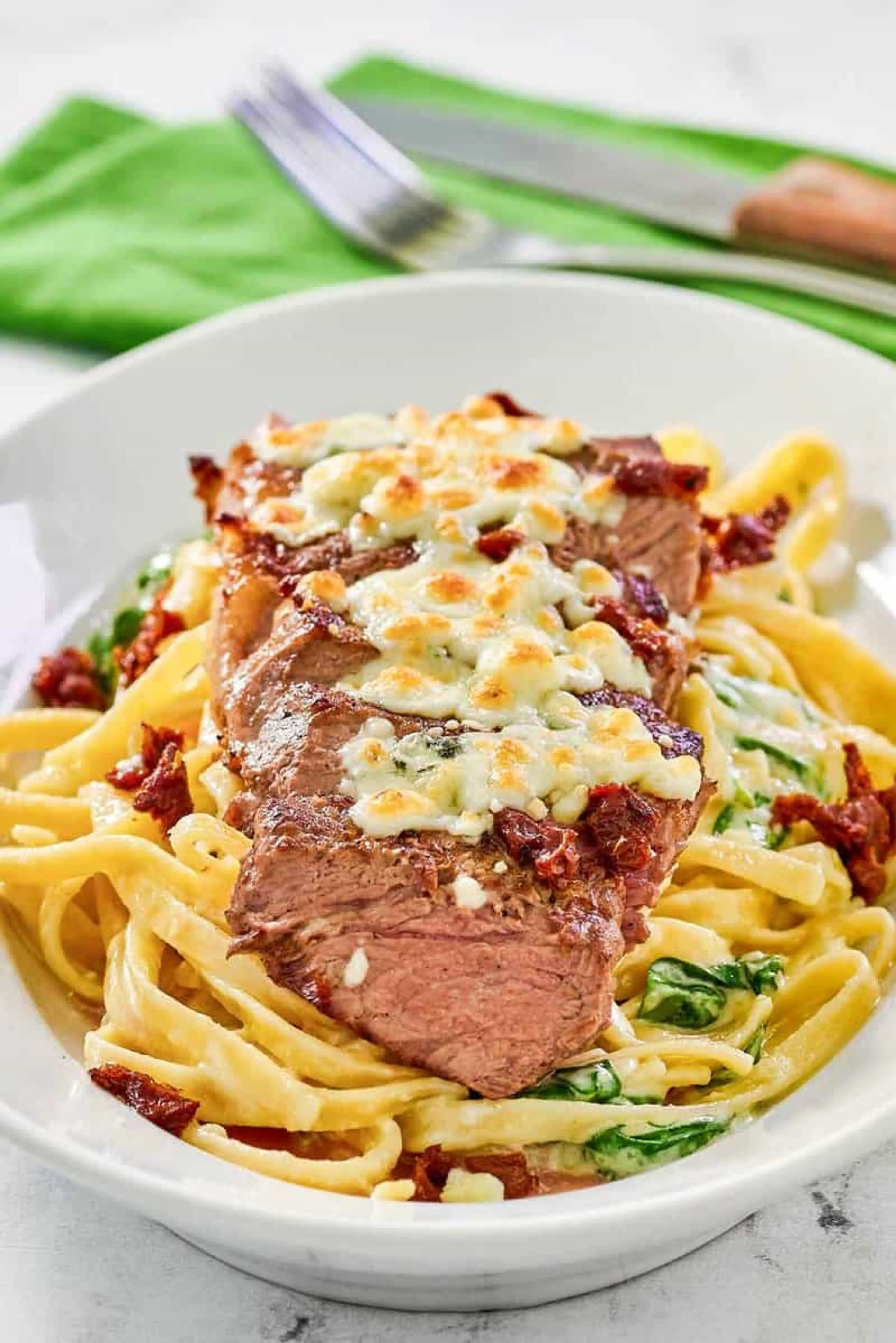 Olive Garden Steak Gorgonzola Alfredo