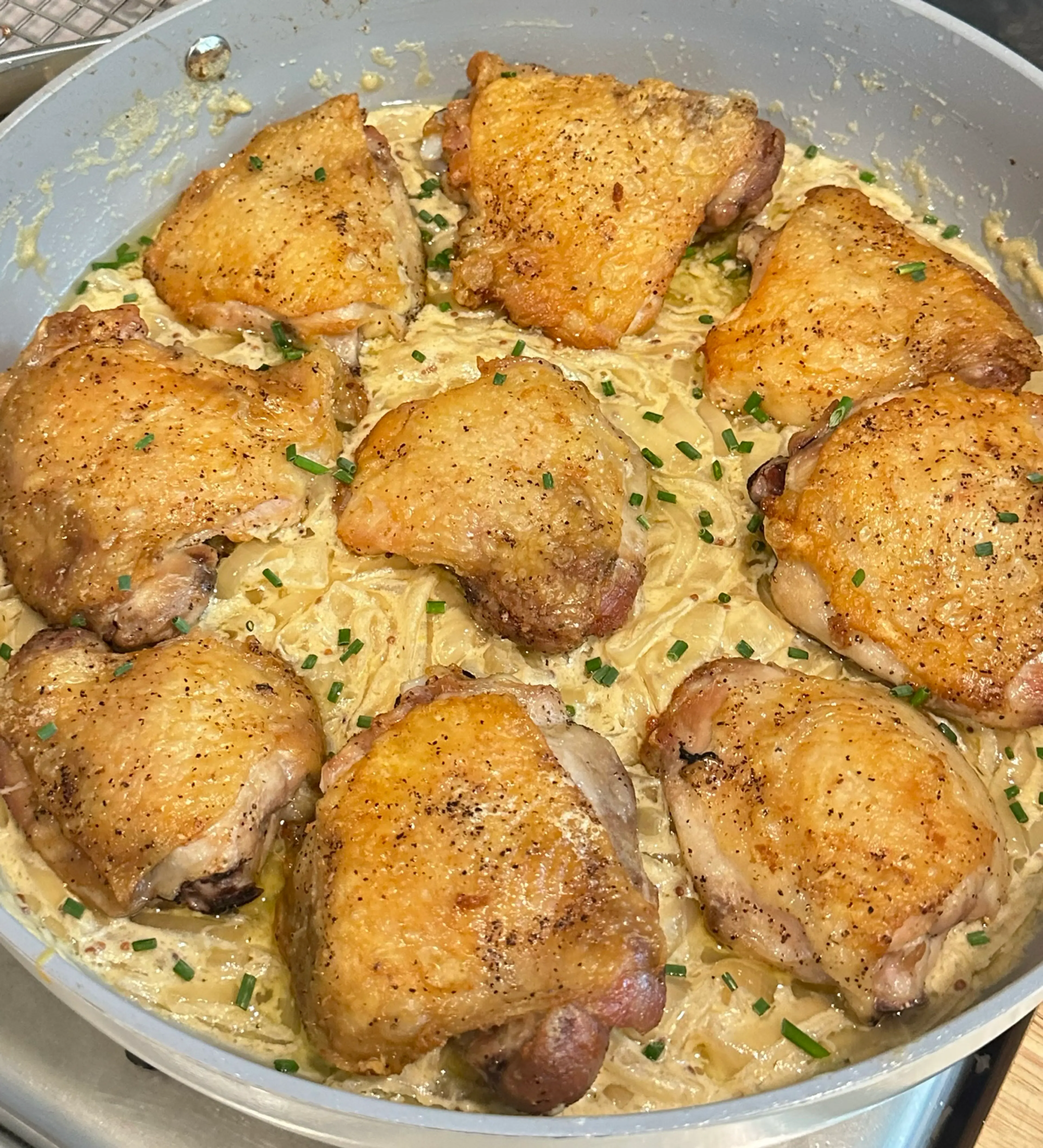 Crispy Chicken Thighs with Creamy Mustard Sauce