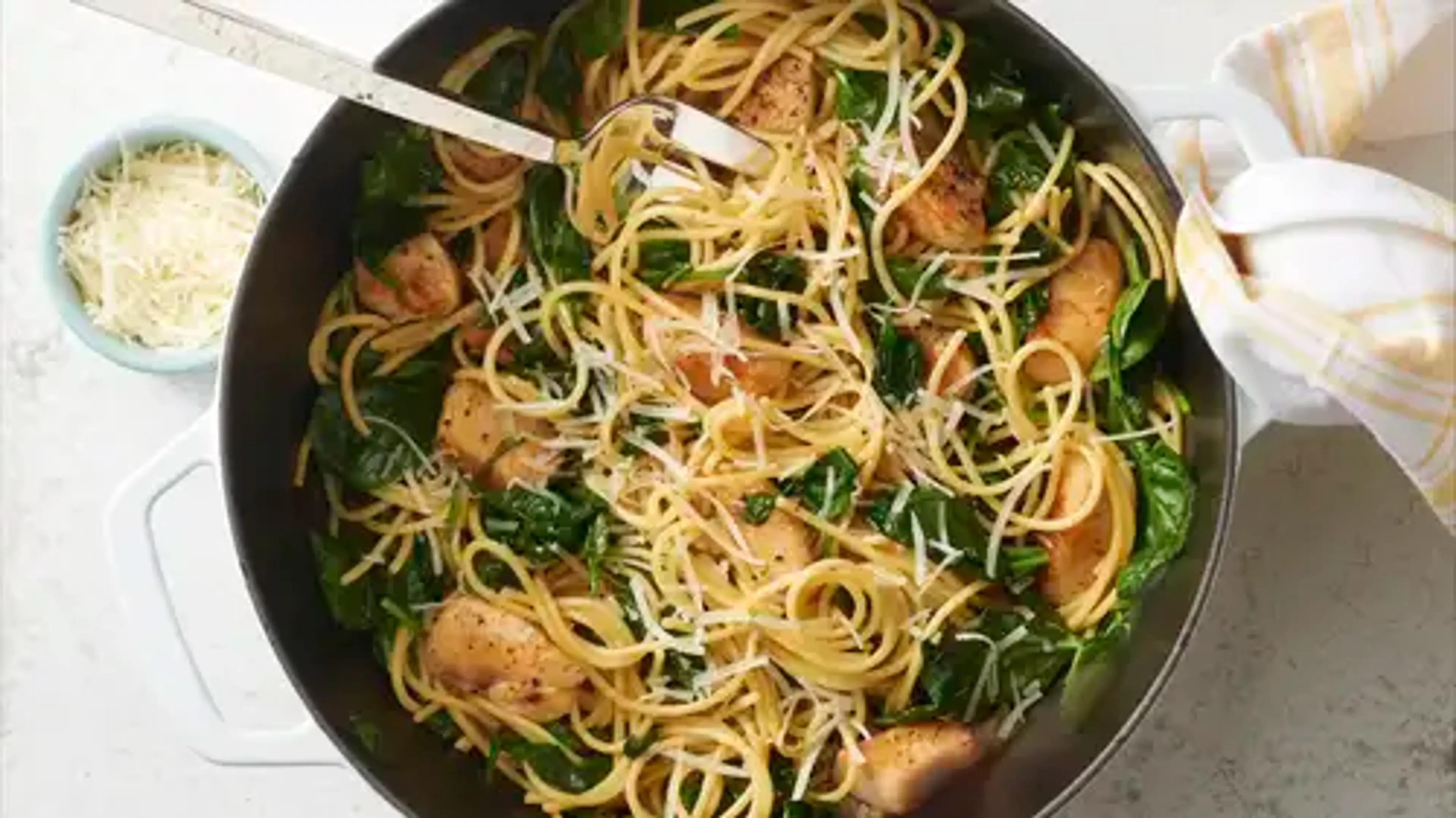 One-Pot Lemon-Pepper Chicken Pasta