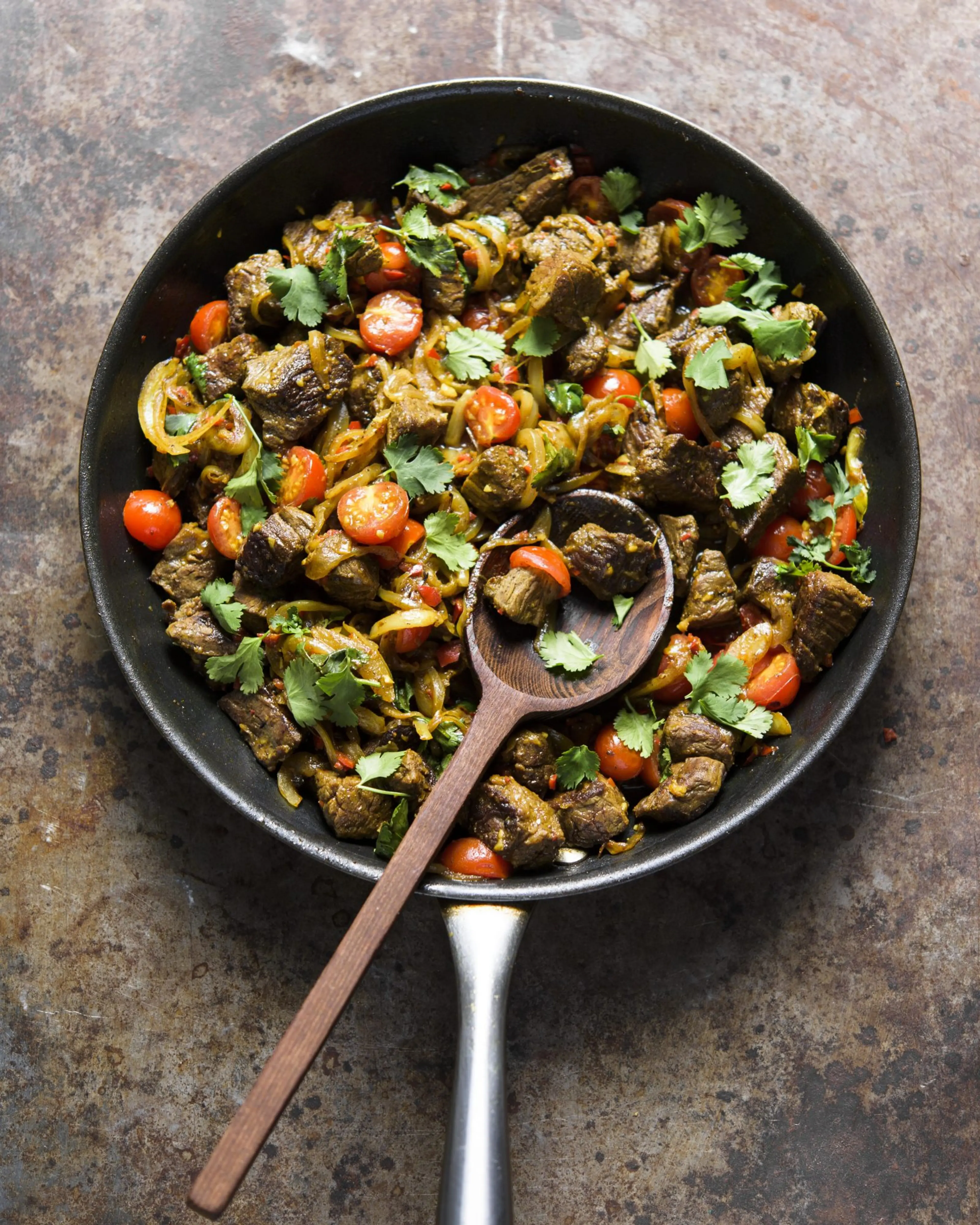 Goan Chili-Fry with Beef and Tomatoes