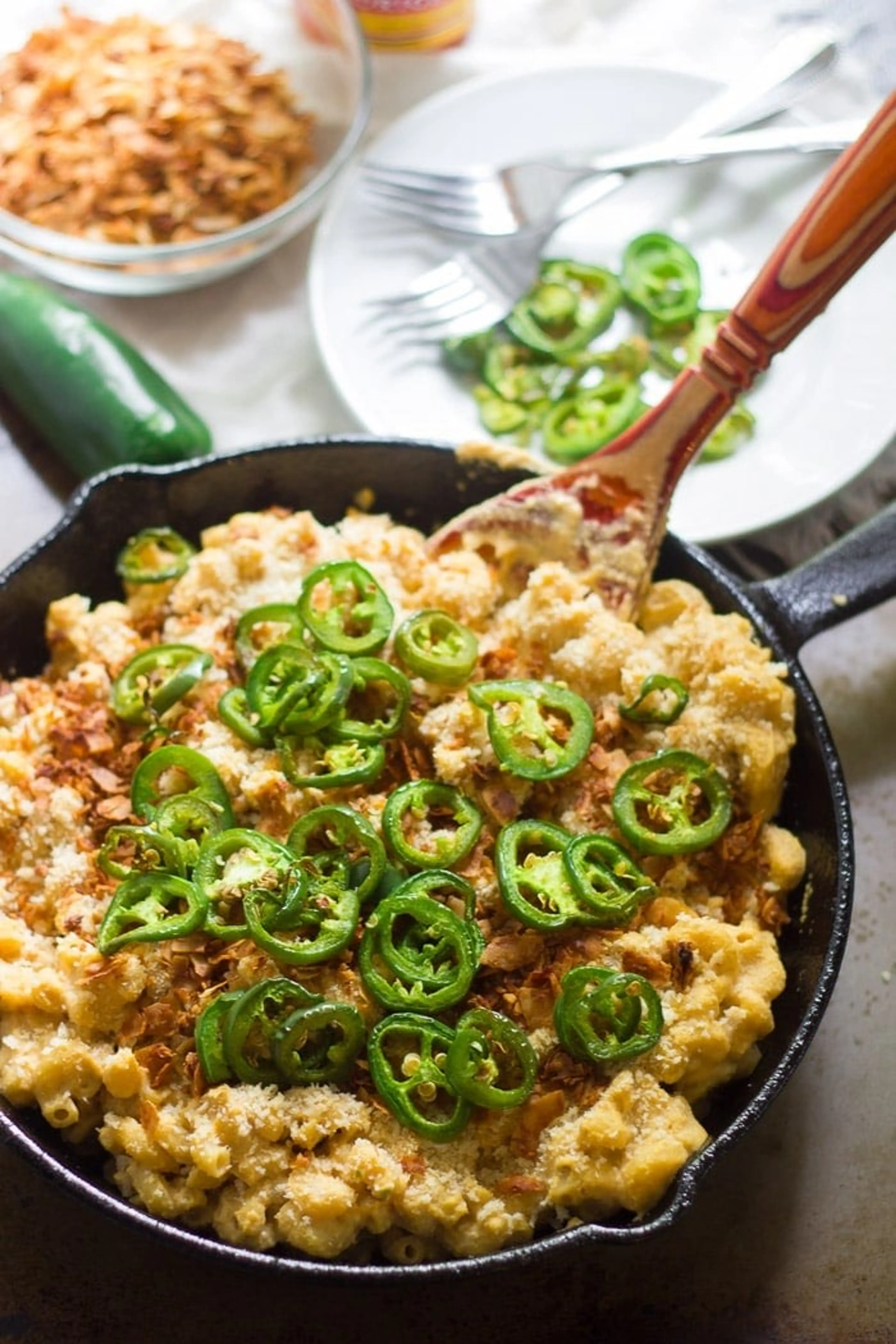 Vegan Jalapeño Popper Mac & Cheese