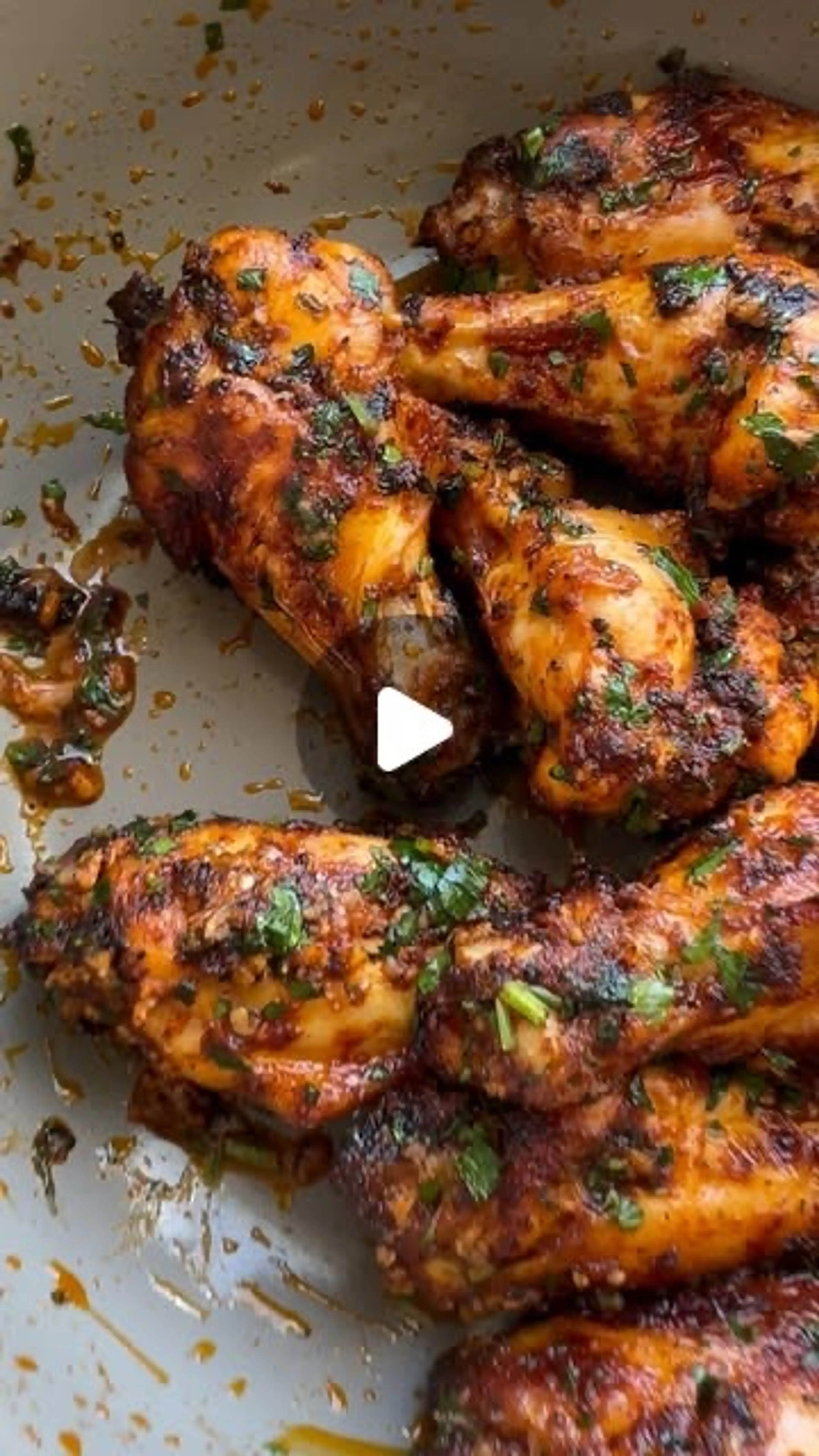 Buttery Garlic Chicken Wings