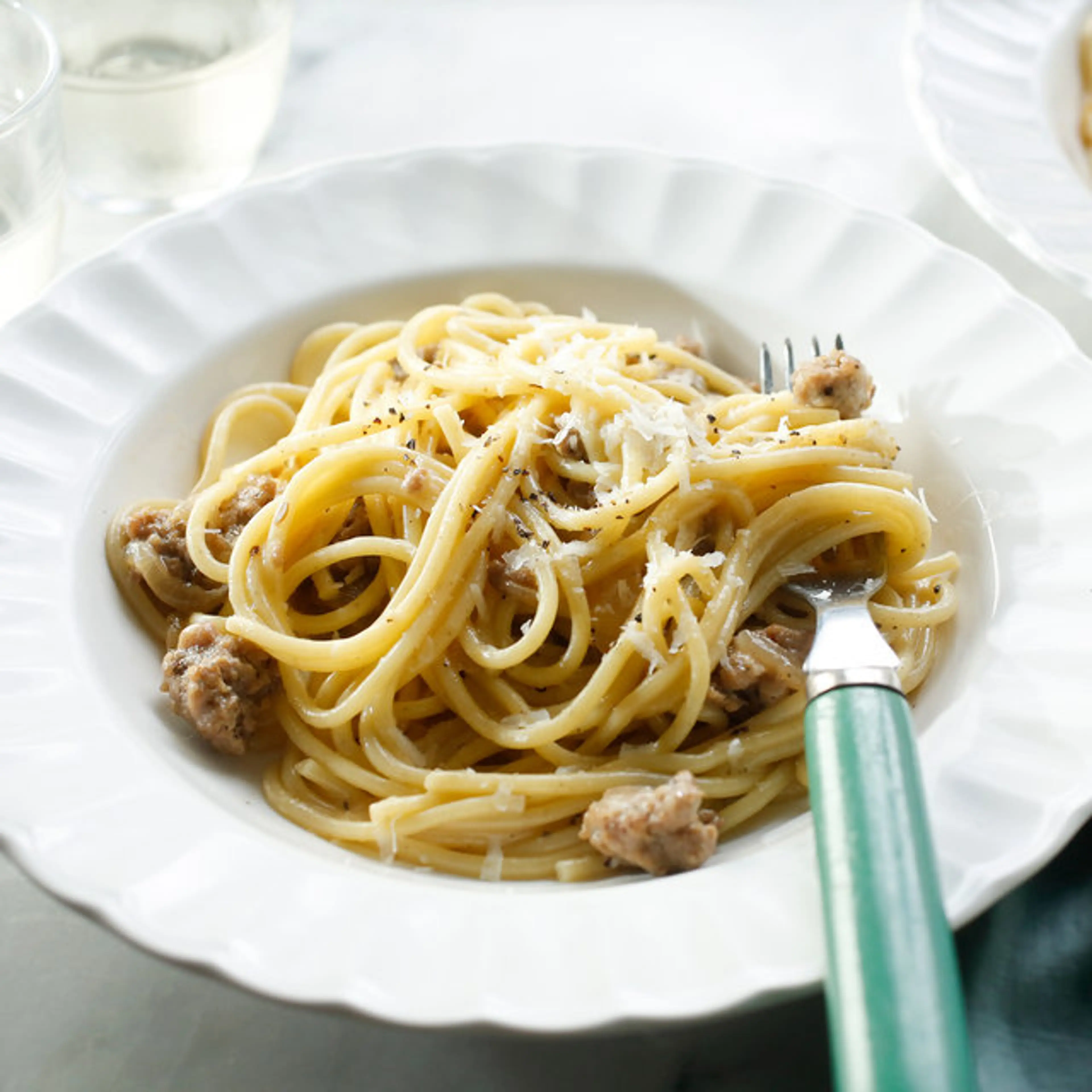 Spaghetti With Sausage Alla Carbonara