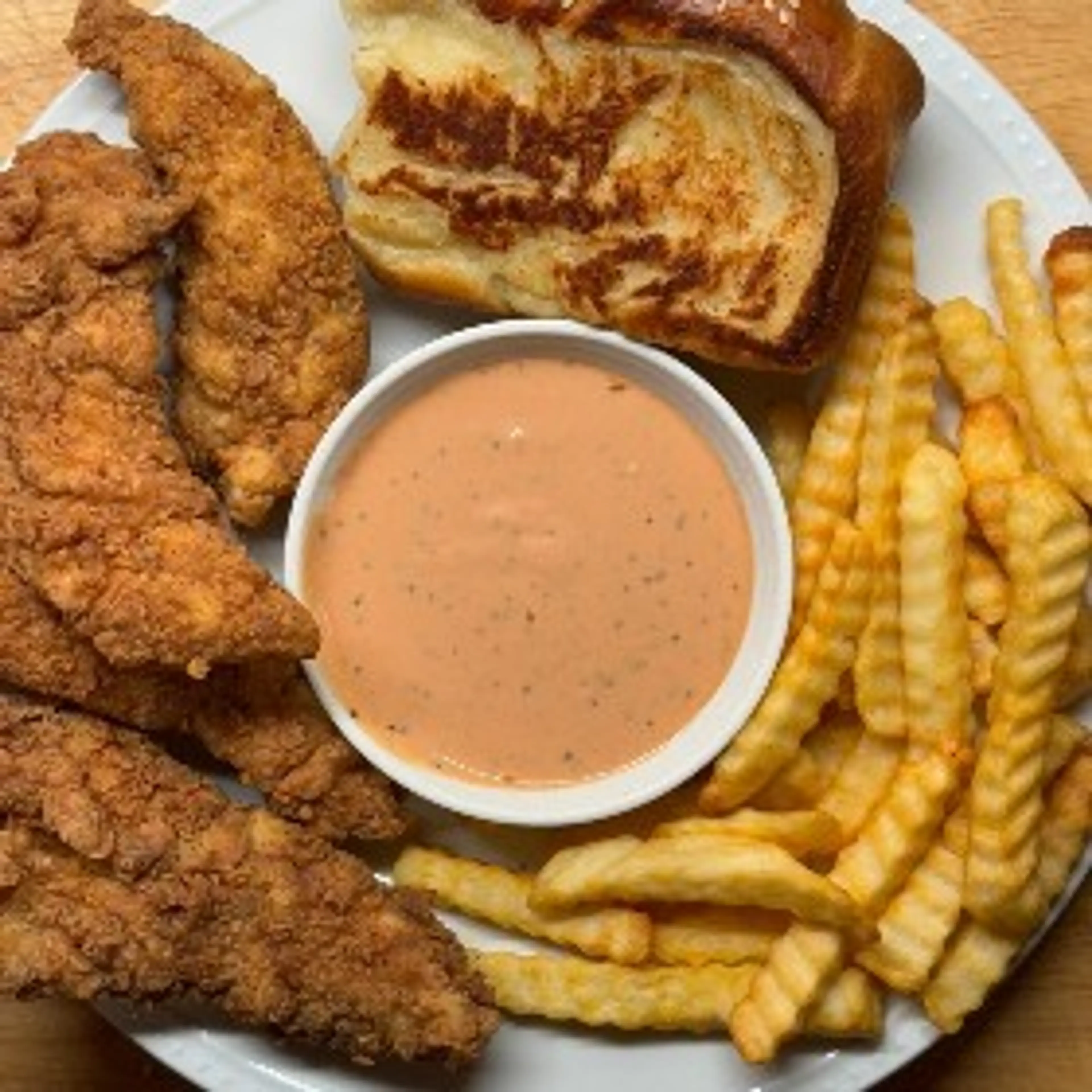 Raising Cane’s Recipe: Chicken Tenders, Texas Toast, & Sauce