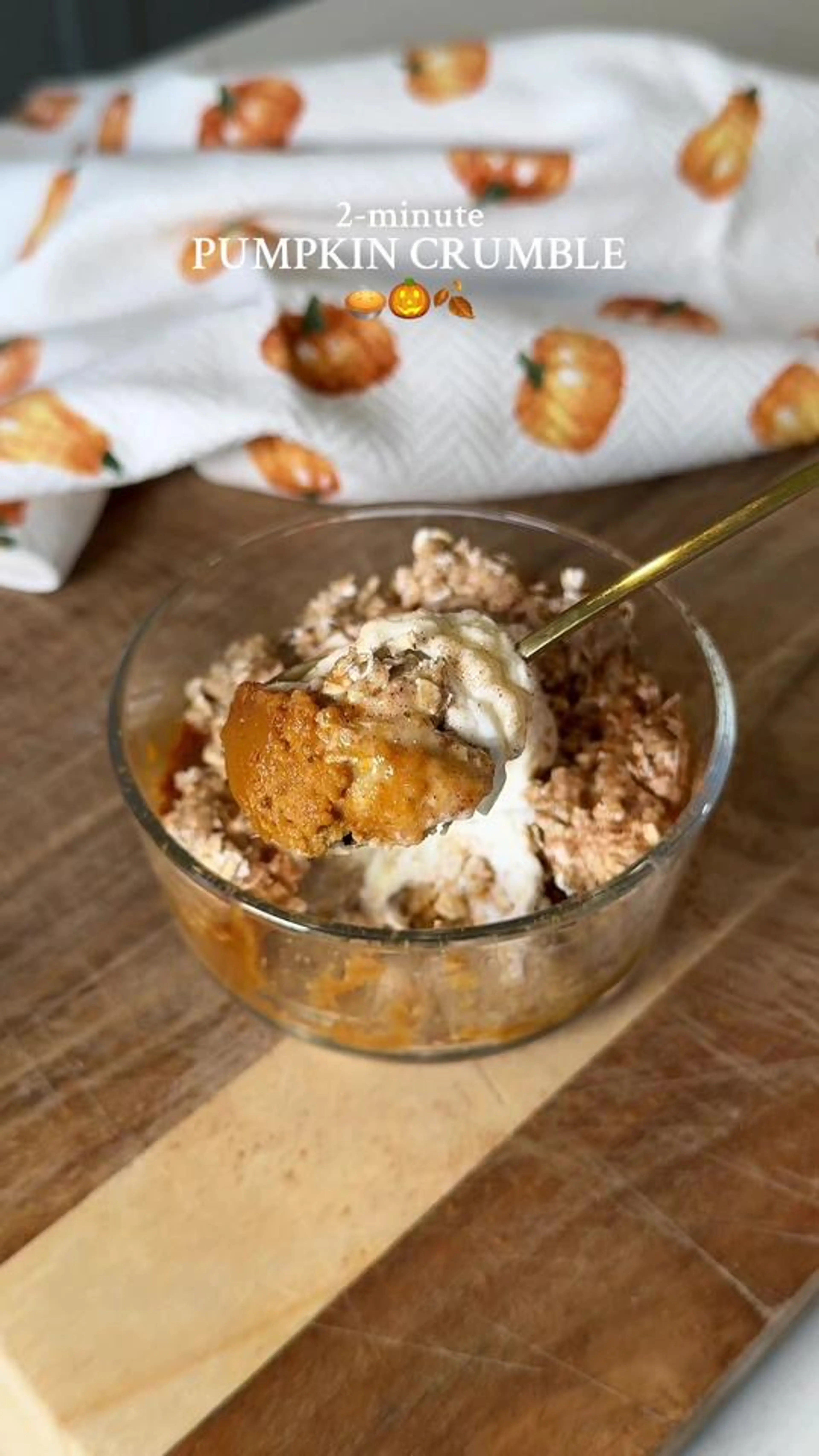 2-minute Pumpkin Crumble