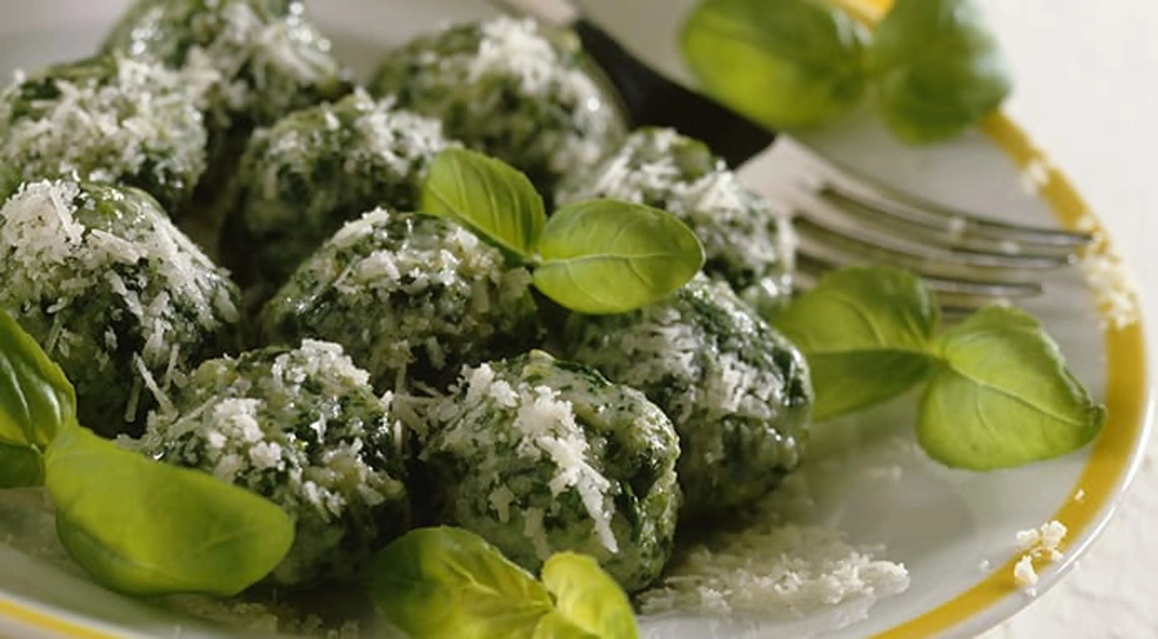 Spinach and Ricotta Balls with Parmesan
