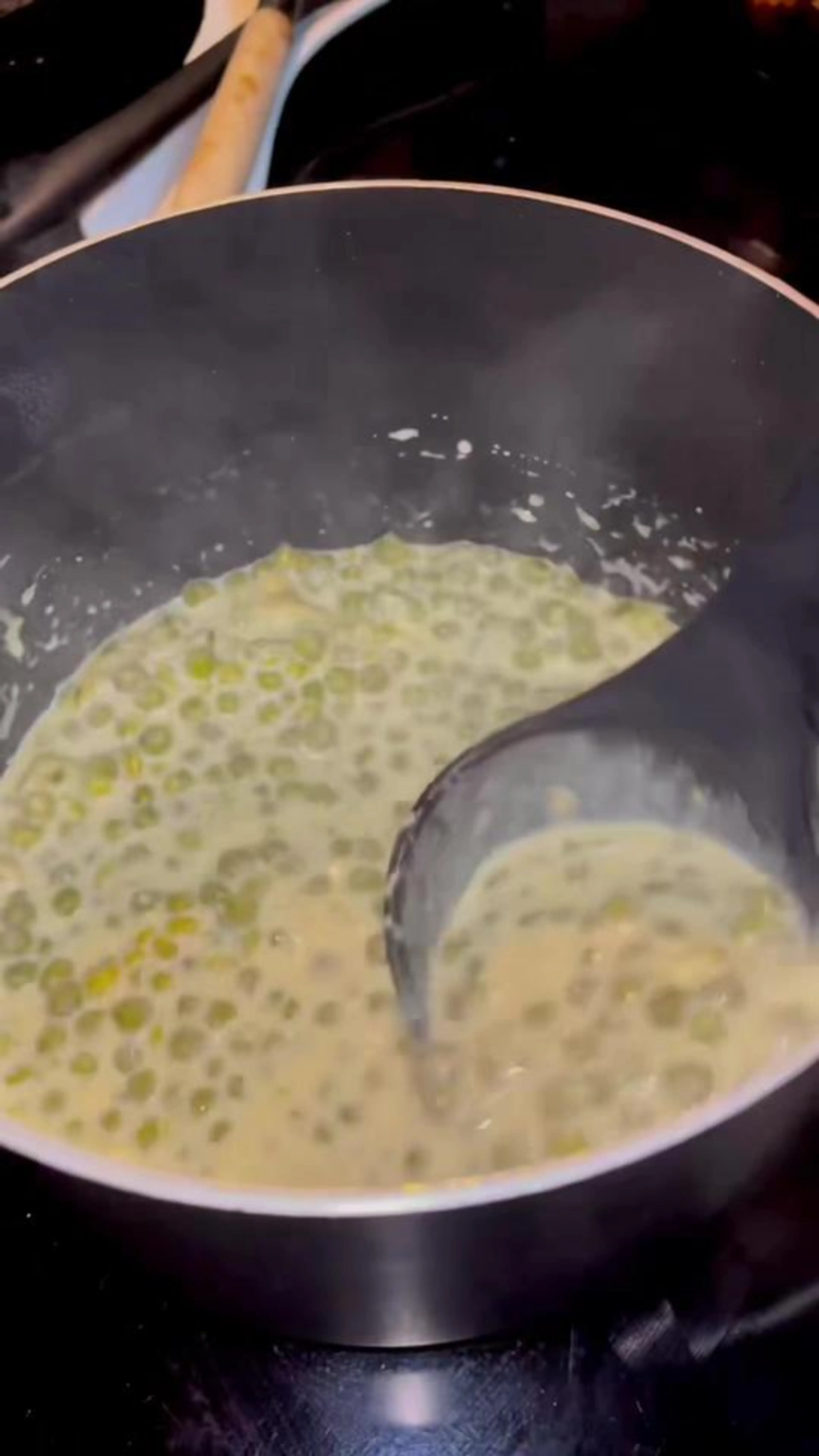 Creamed English Peas