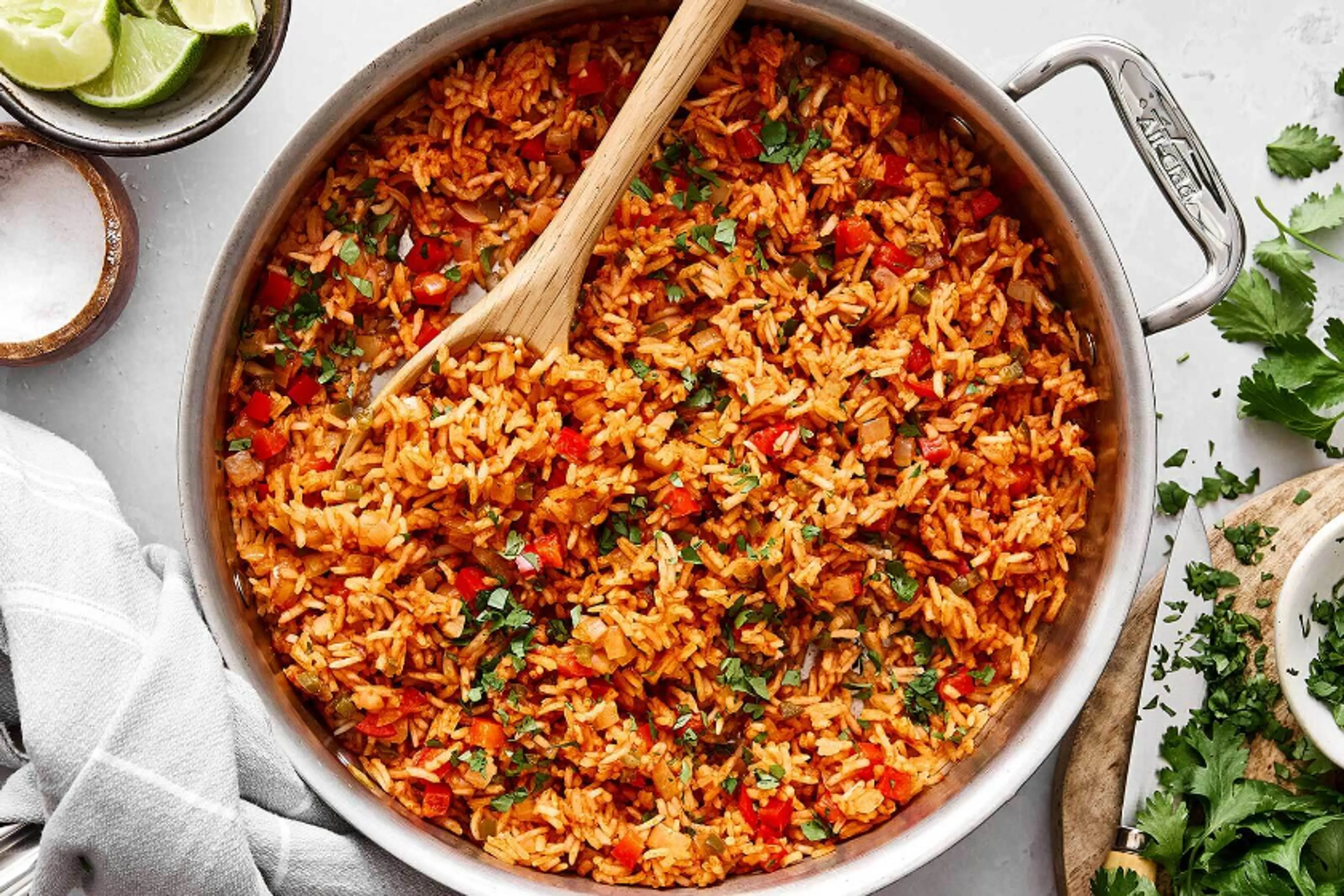 Mexican Rice Recipe (Easy and Flavorful)
