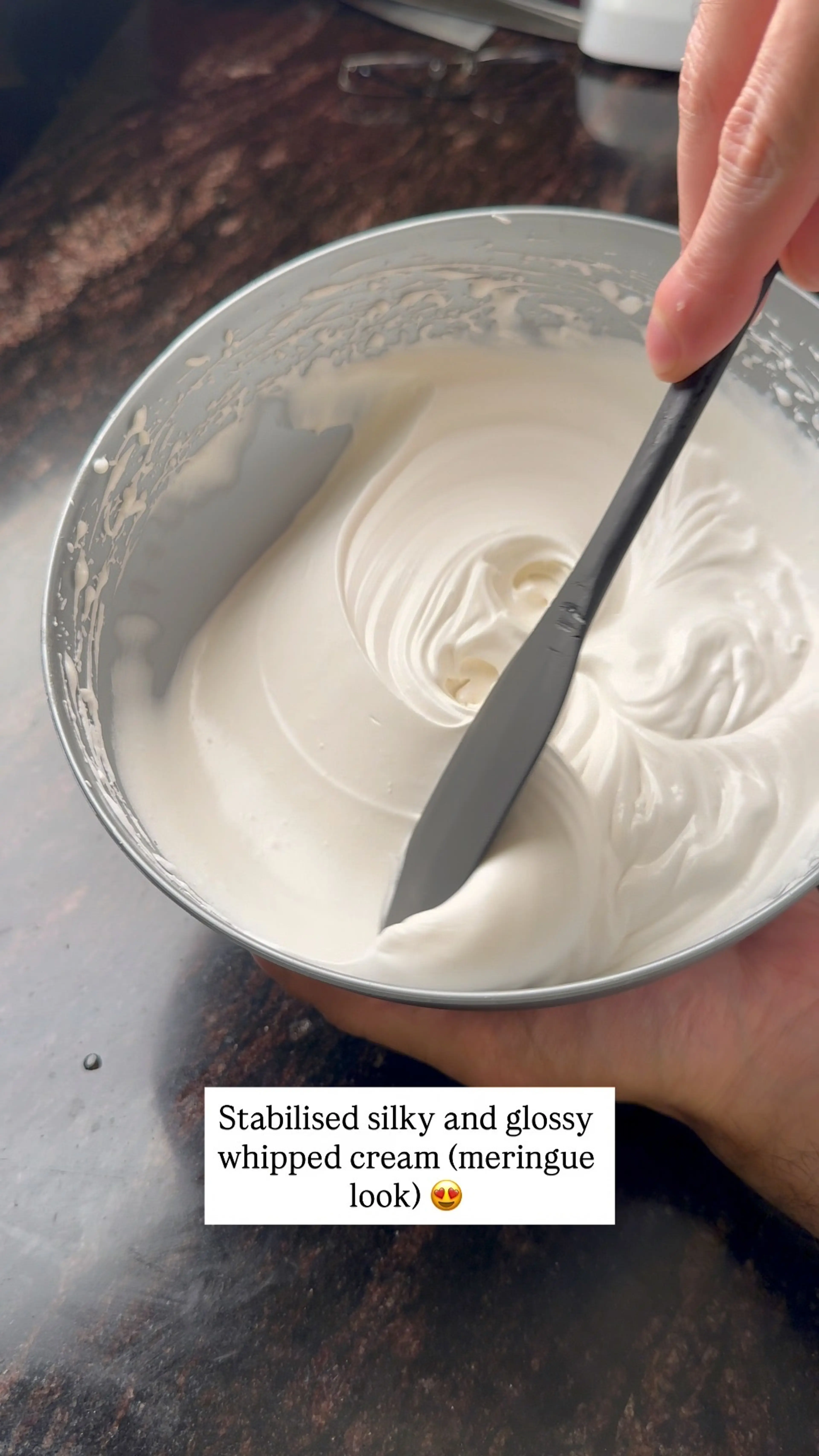 Silkiest & Glossiest Stable Whipped Cream (room-temperature