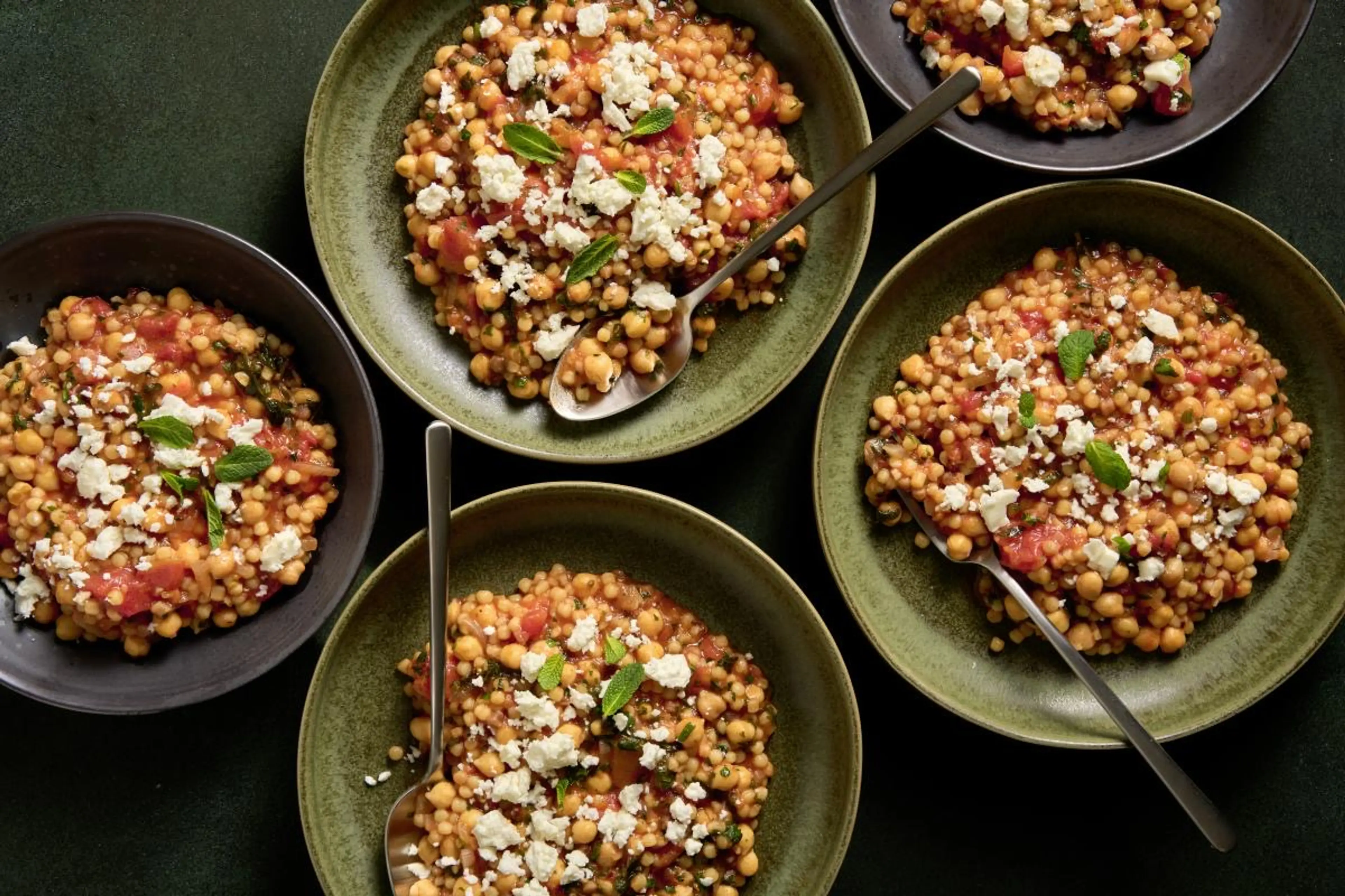 Eintopf mit Kichererbsen und Perl-Couscous