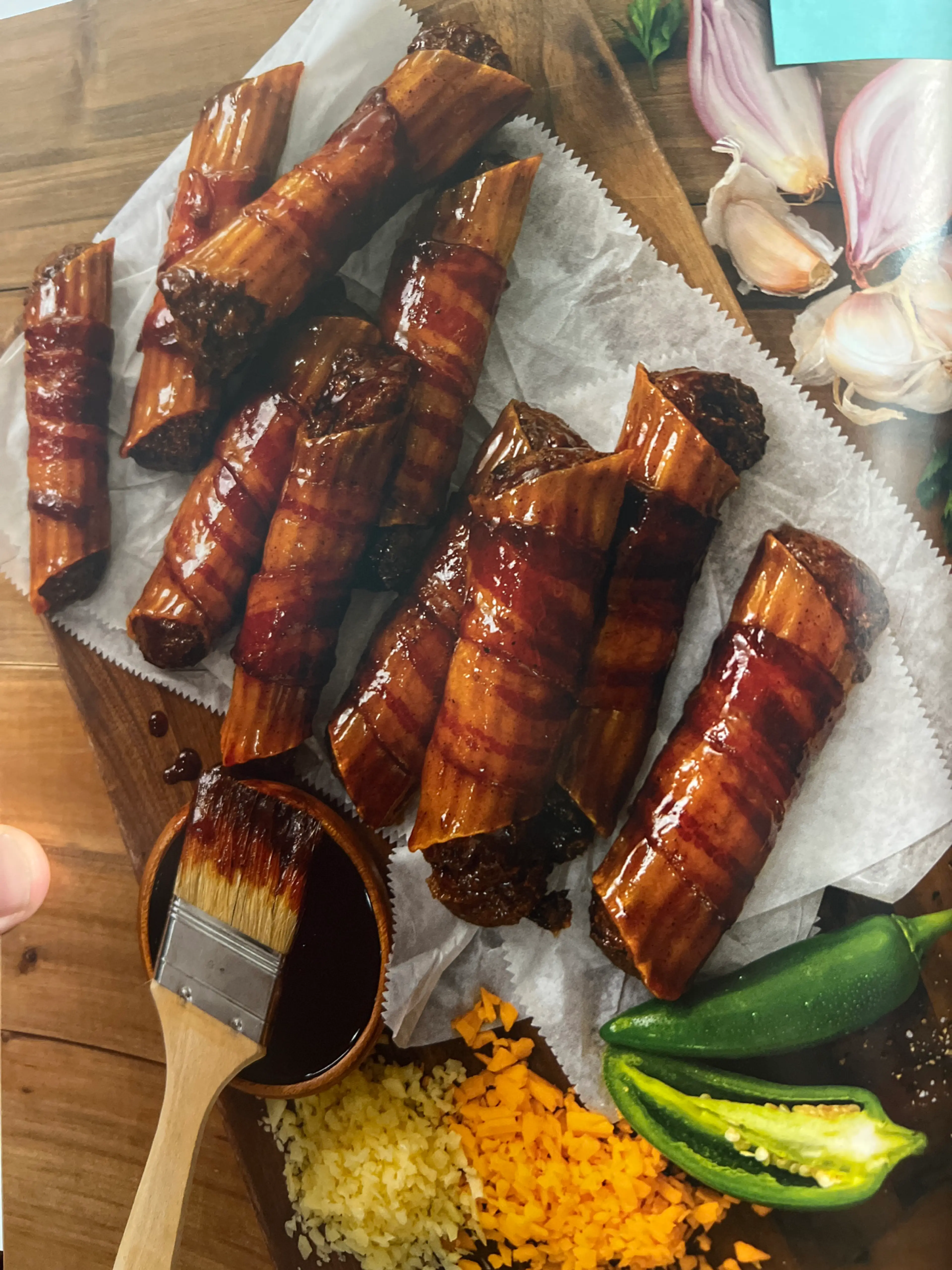 SMOKED BBO "CANNOLI"