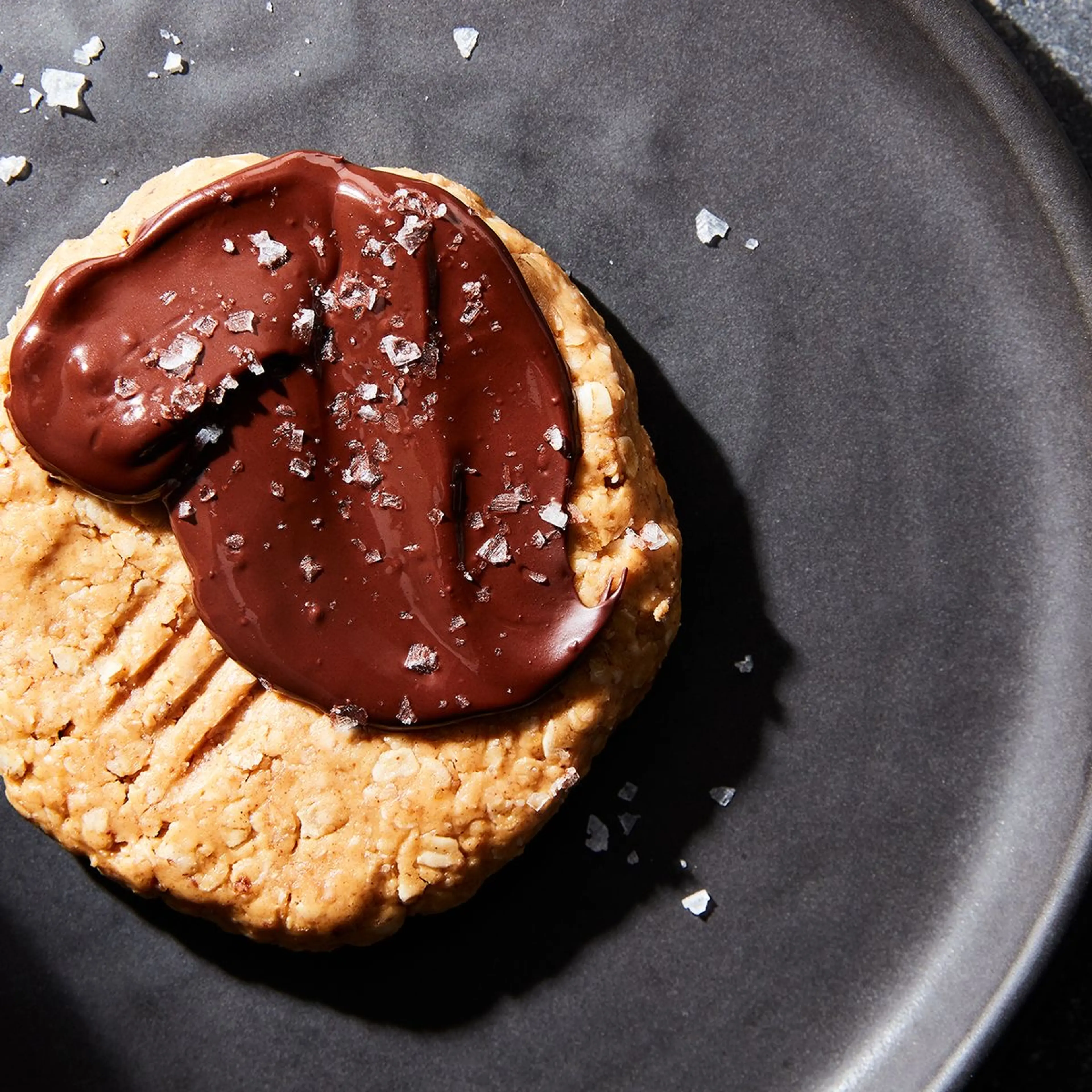Single-Serving Chocolate & Peanut Butter Cookie