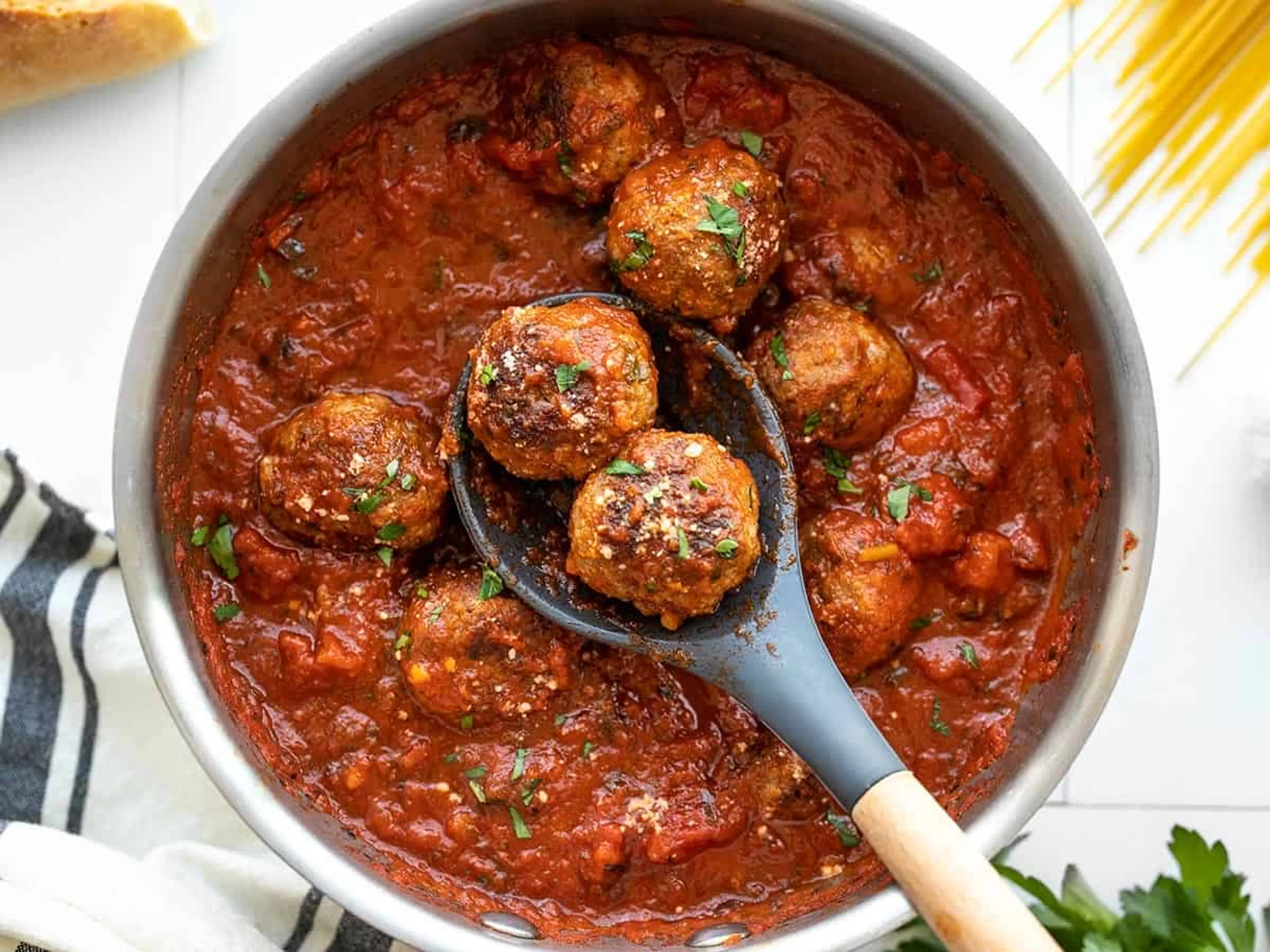 Easy Homemade Meatballs