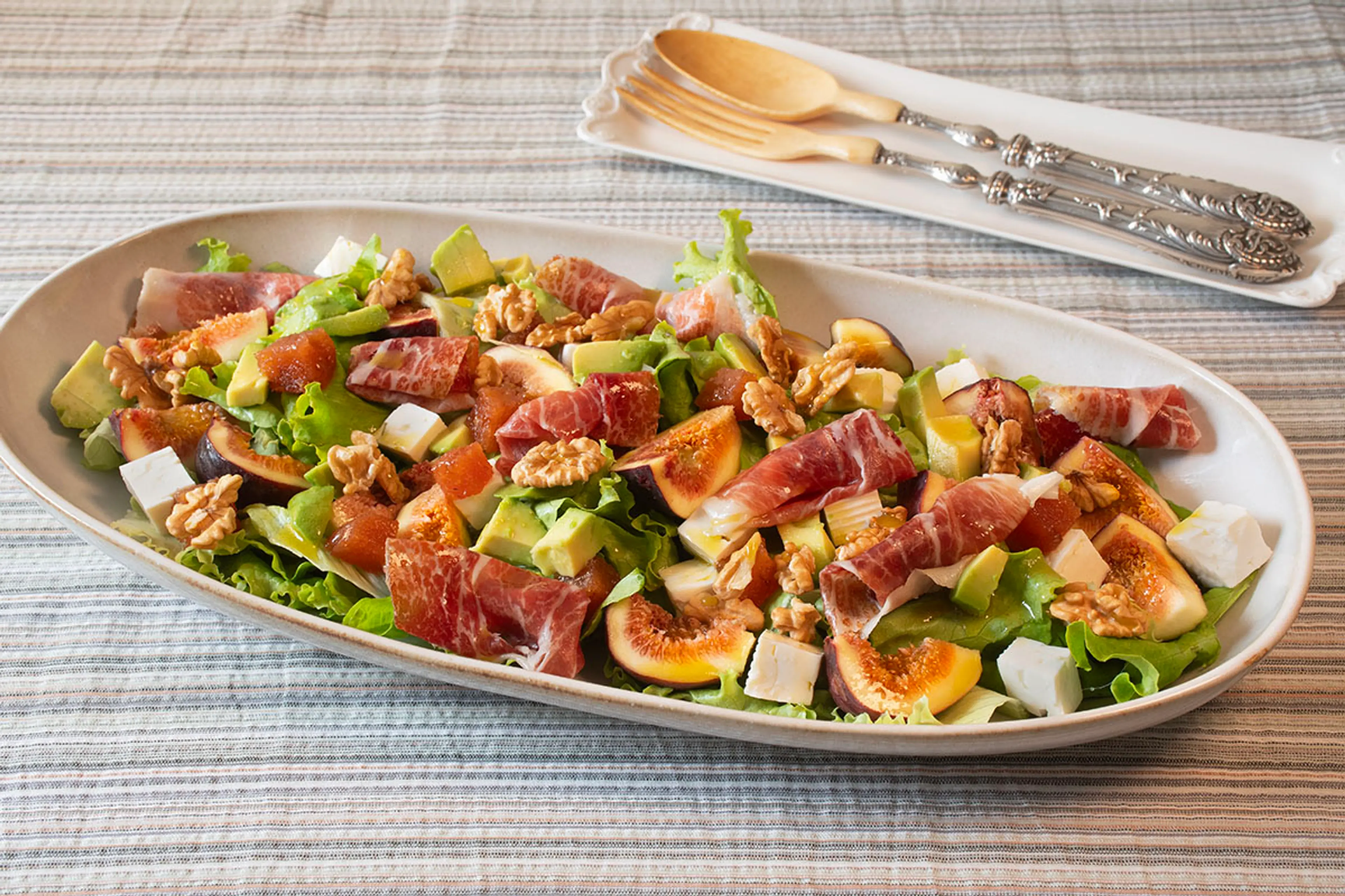 Ensalada con higos y jamón
