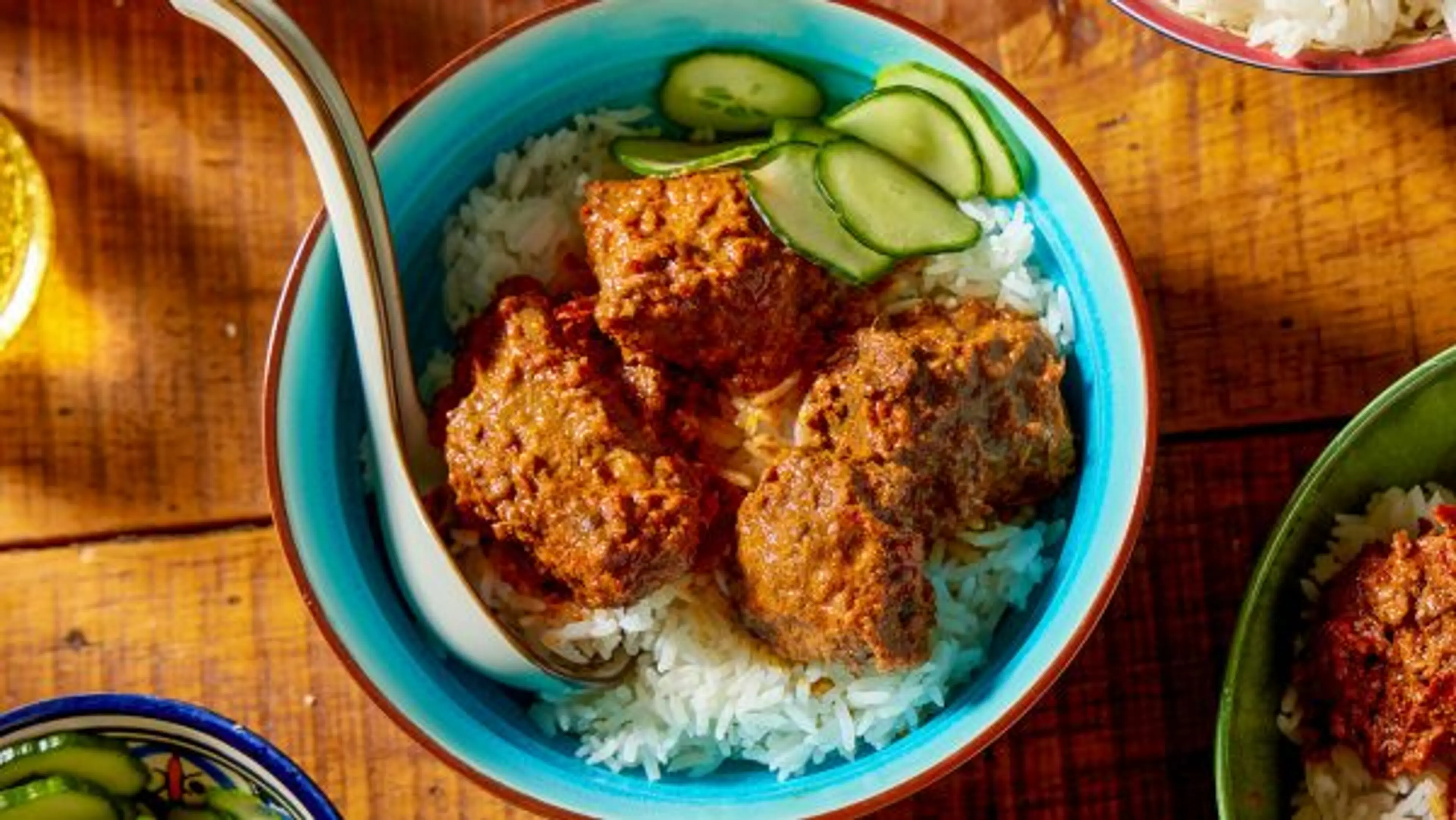 Malaysian Beef Stew with Toasted Coconut and Lemon Grass (Be