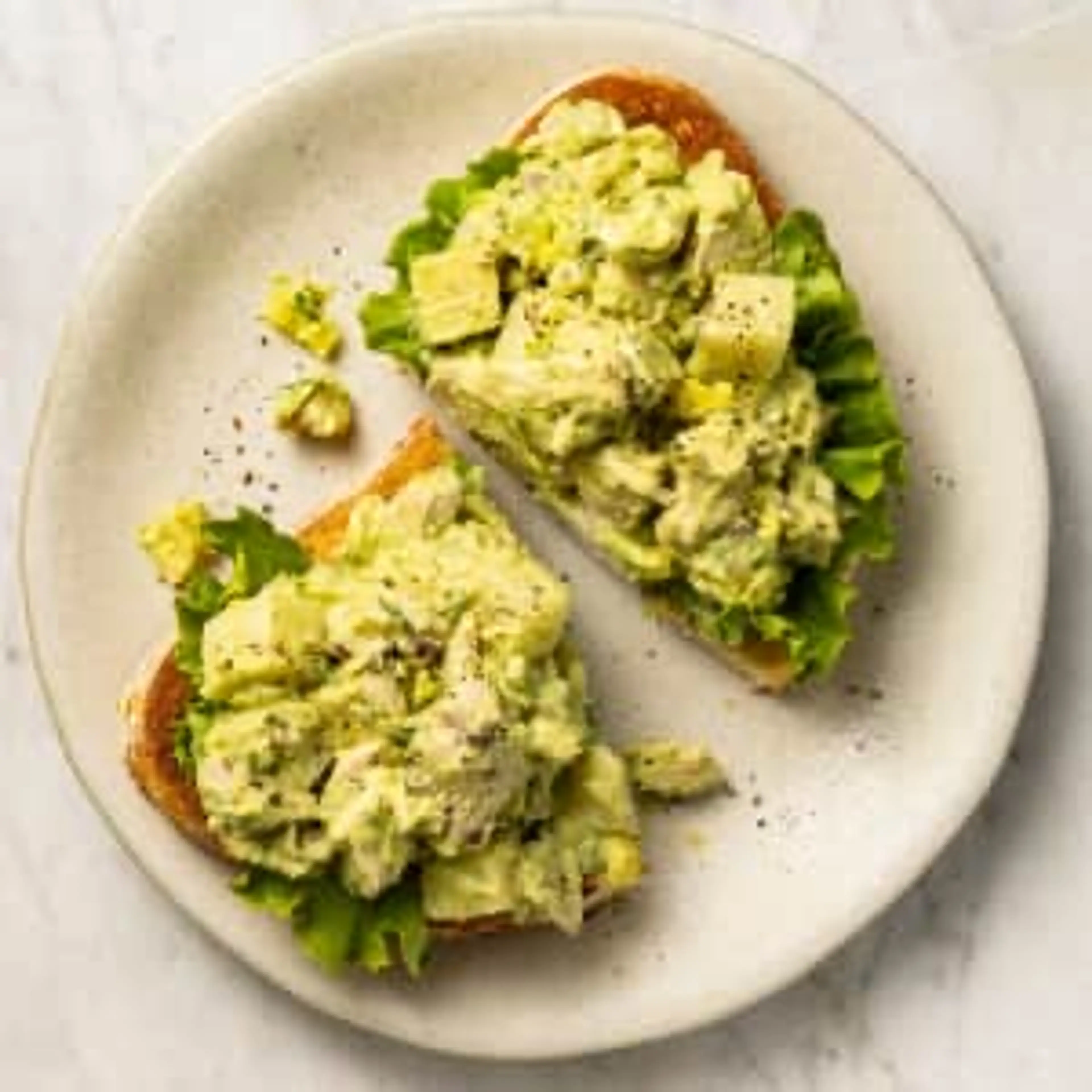 Avocado Chicken Salad with Jicama and Banana Peppers