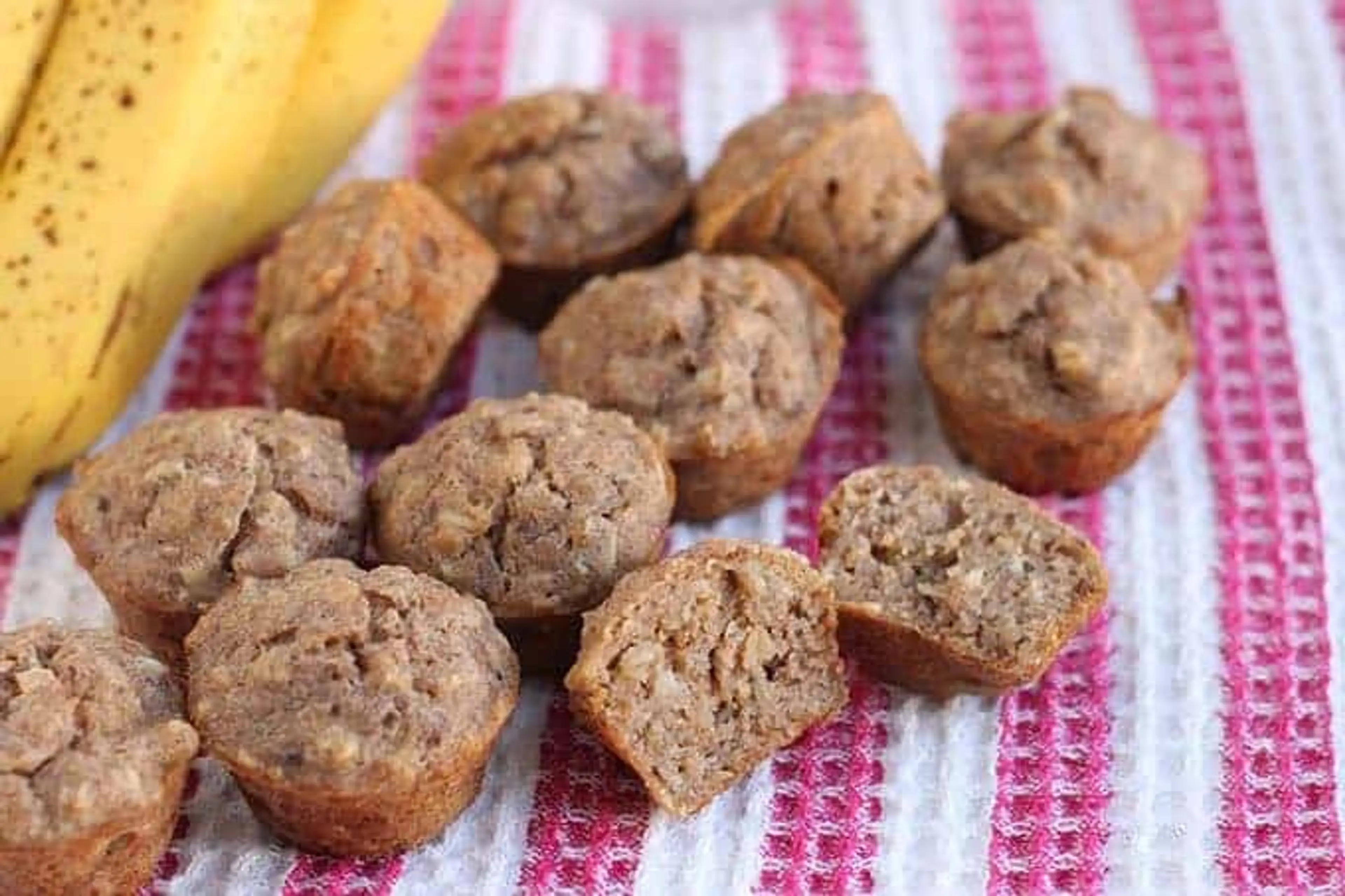 Sugar-Free Banana Muffins