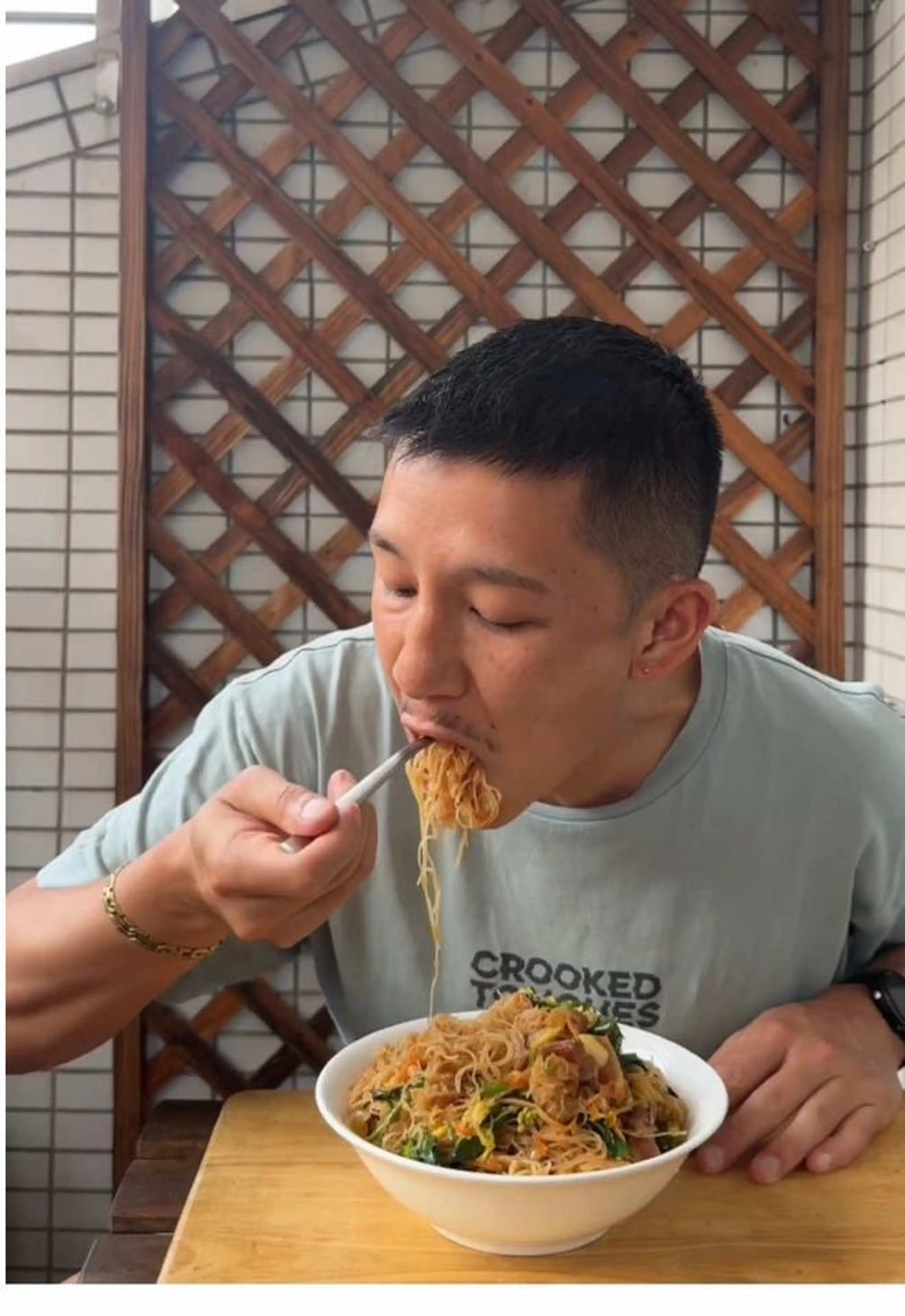 Filipino Pancit Bihon