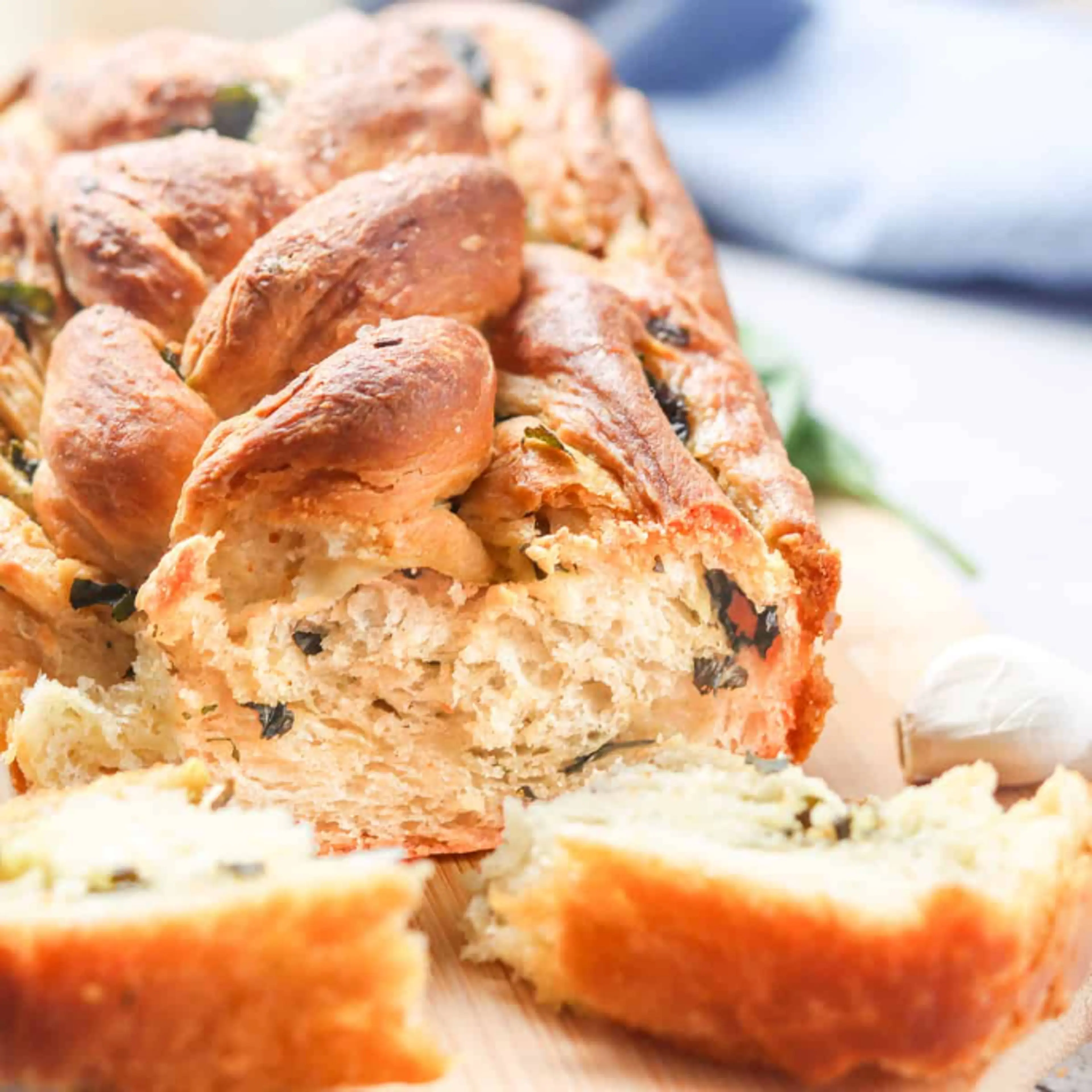 Garlic Basil Bread
