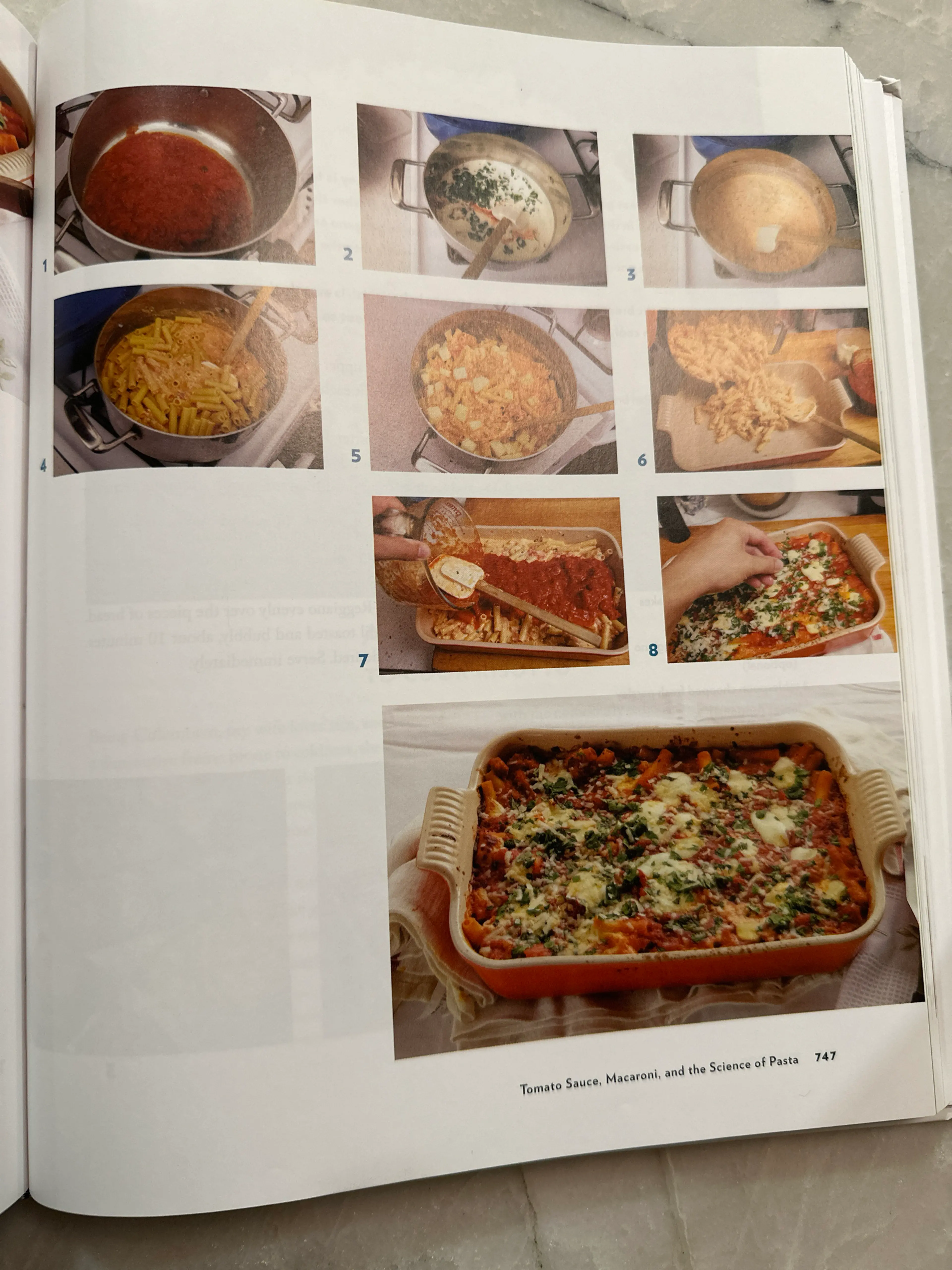 CLASSIC BAKED ZITI