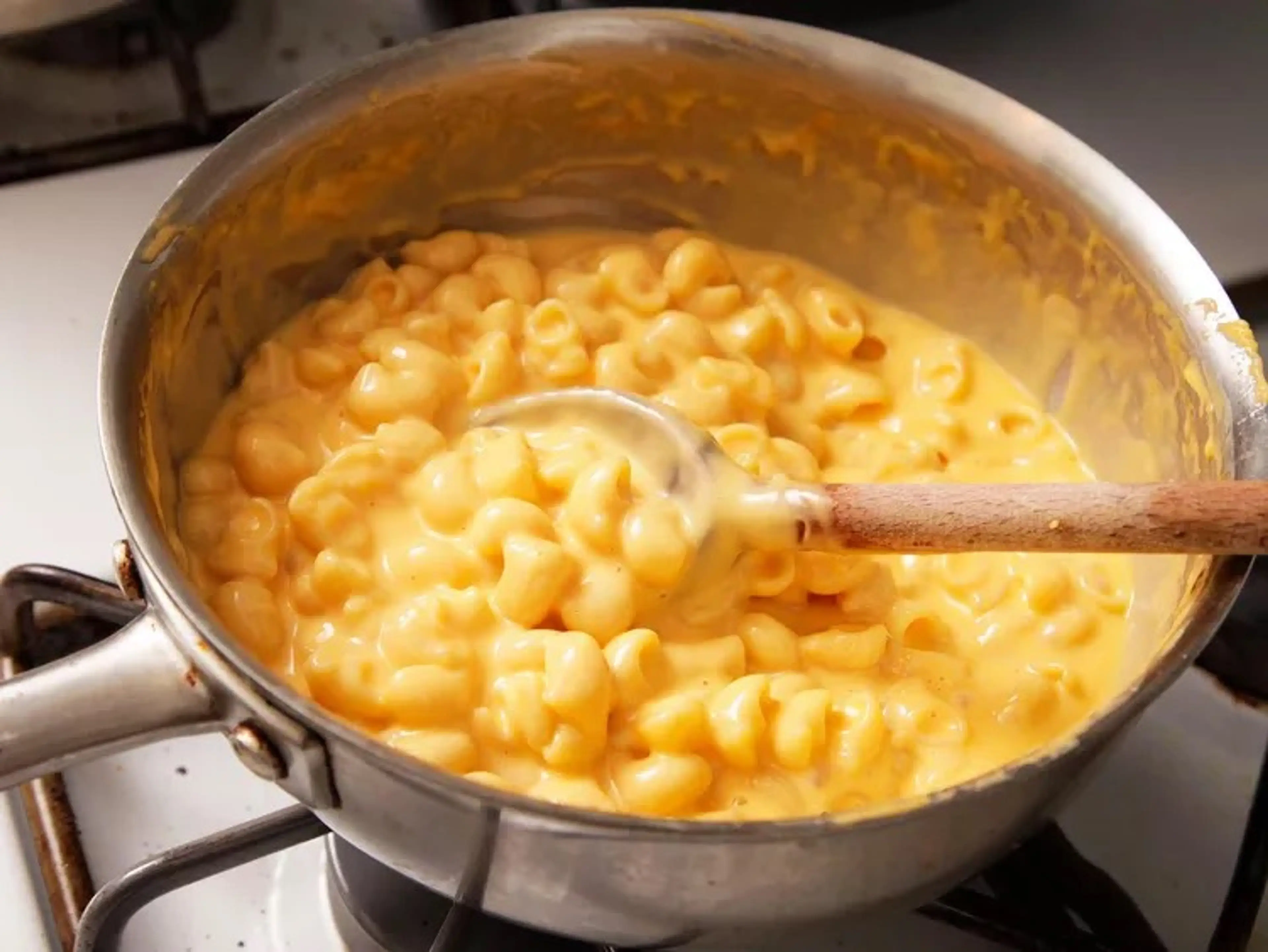 Food Lab's Ultra-Gooey Stovetop Mac and Cheese