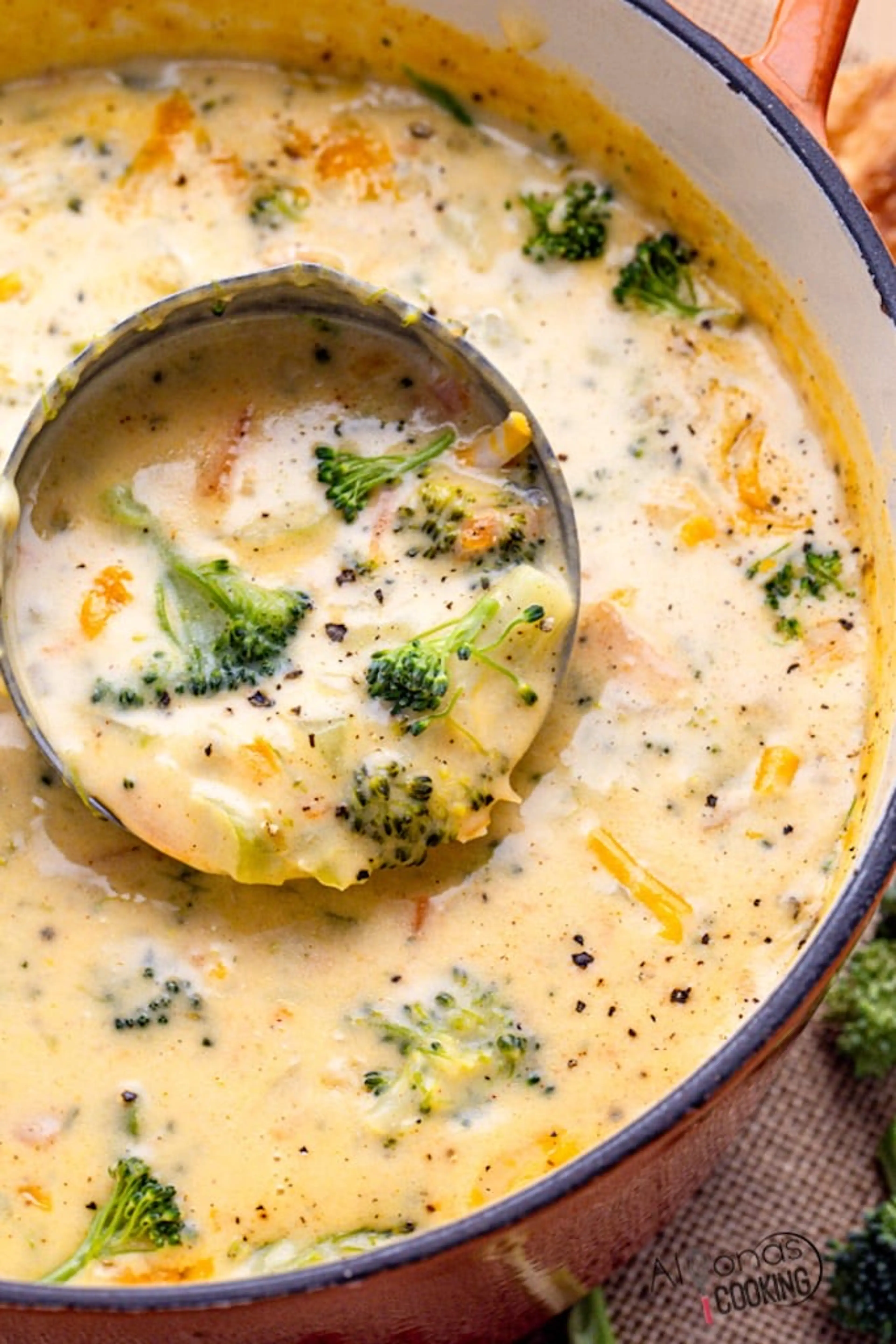 Broccoli Cheddar Soup (Panera Bread Copycat)