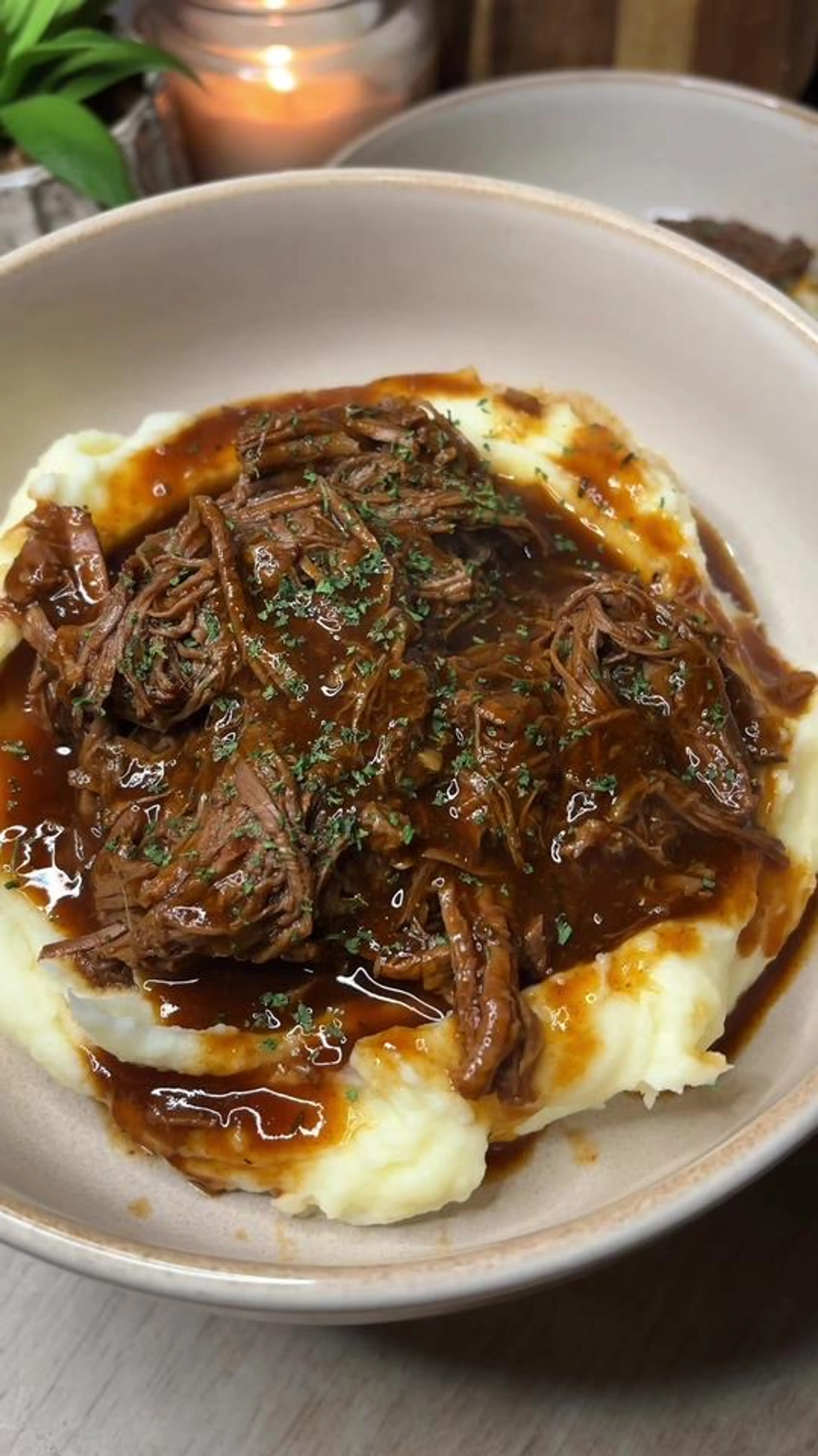 Slow Cooked Beef with Creamy Mash